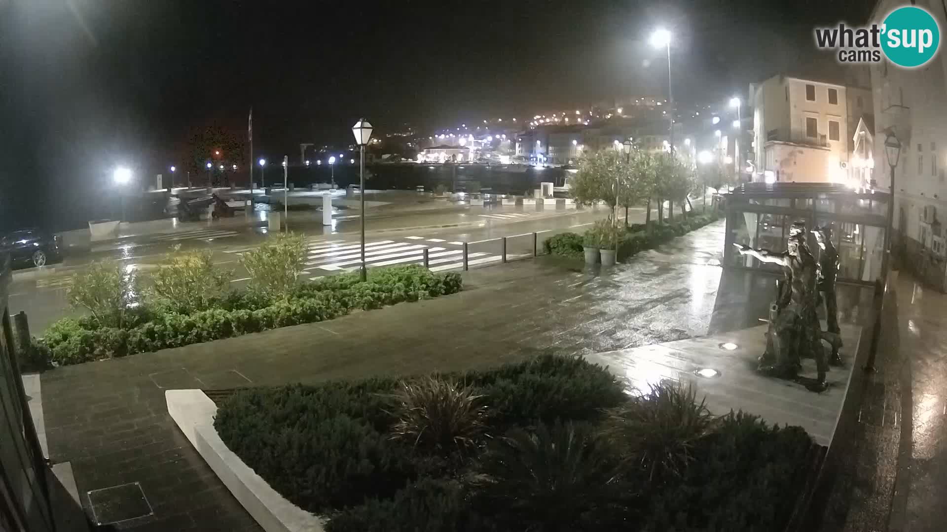 Spletna kamera v živo Senj riva – Hrvaška