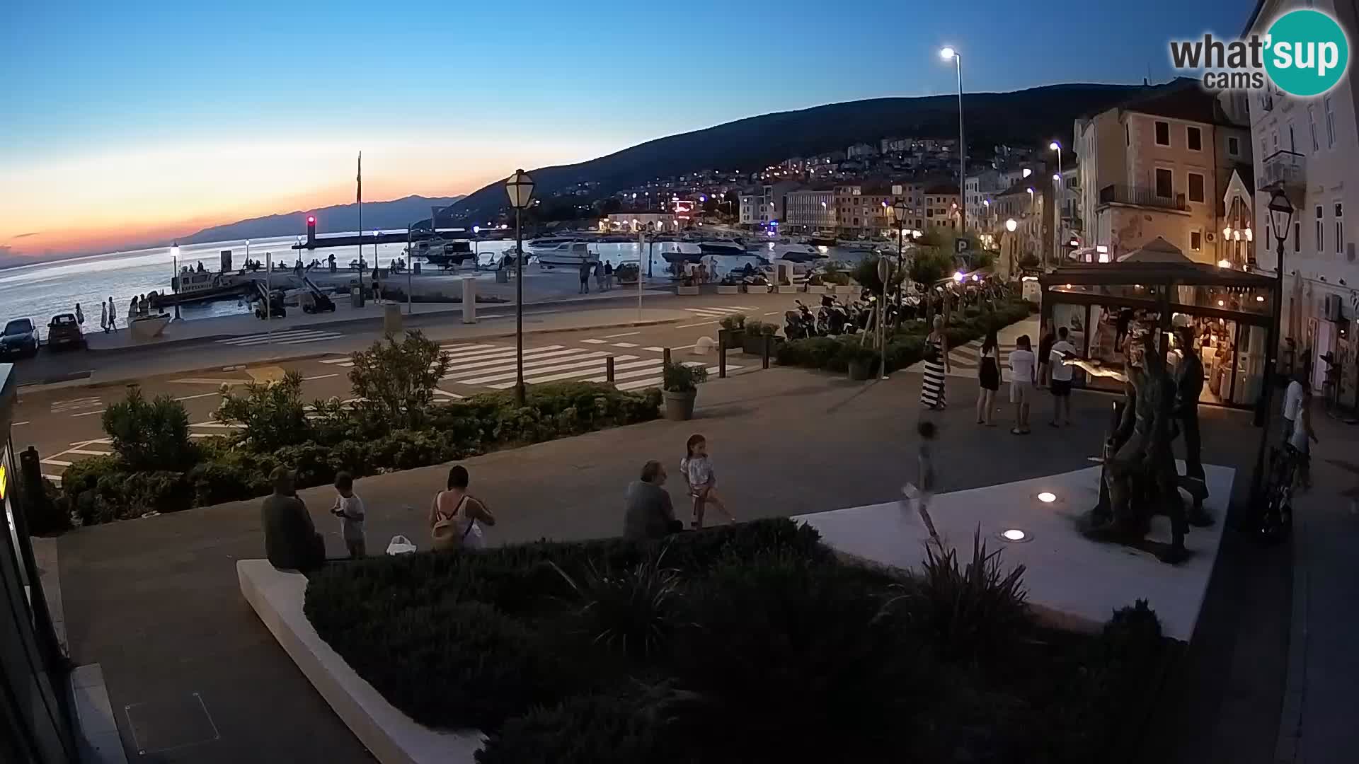 Spletna kamera v živo Senj riva – Hrvaška