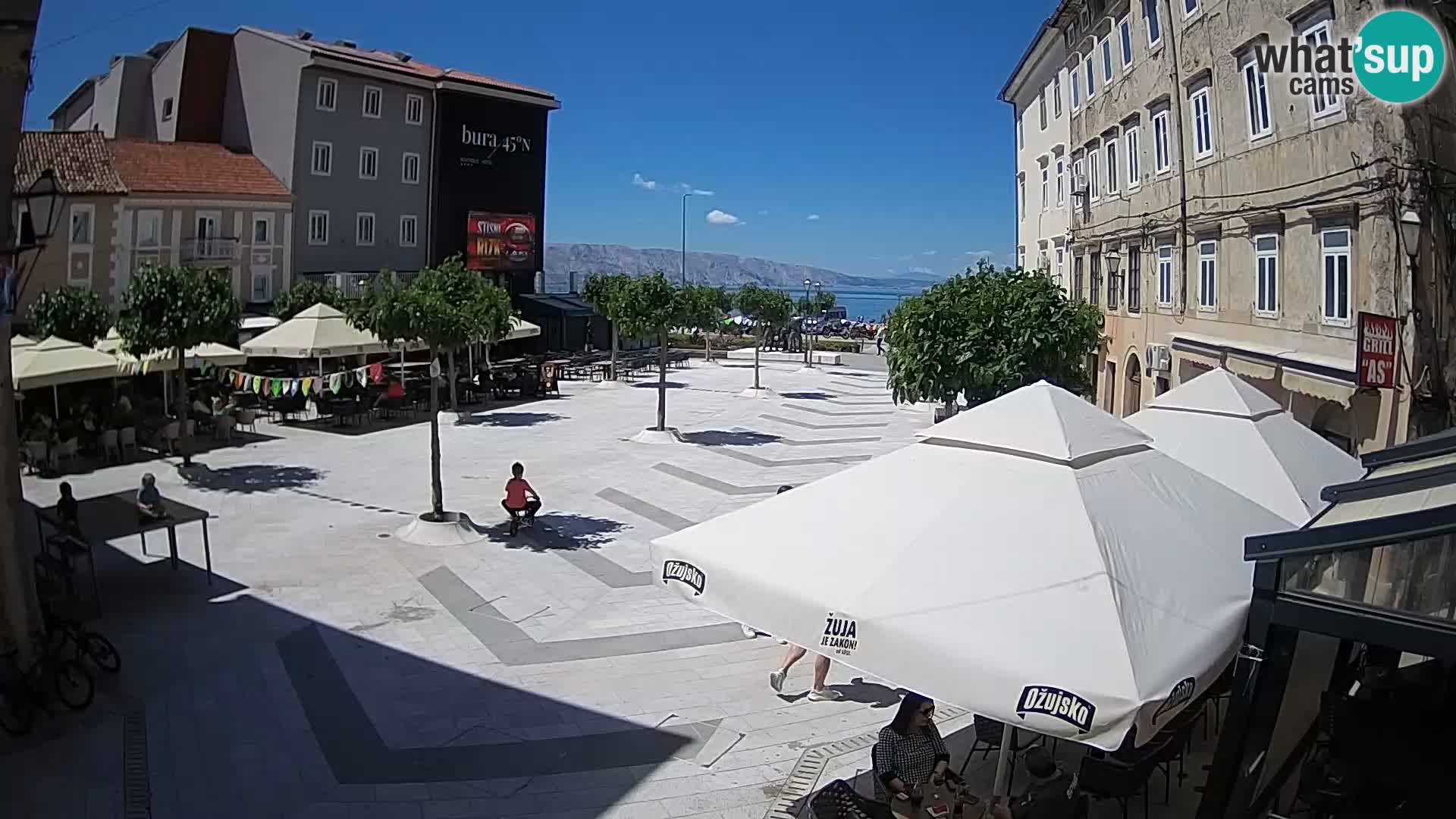 Zentrum der Stadt Senj – Pavlin platz – Live Cam Dalmatia