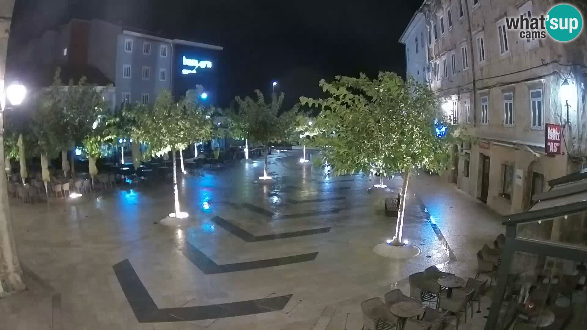 Centro de la ciudad de Senj – plaza Pavlin – Live Cam Dalmacia