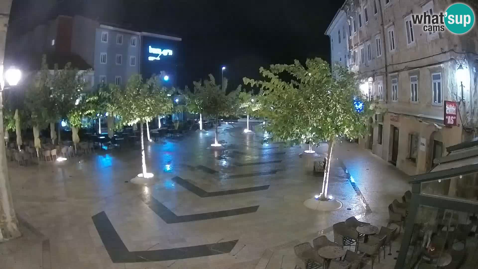 Zentrum der Stadt Senj – Pavlin platz – Live Cam Dalmatia