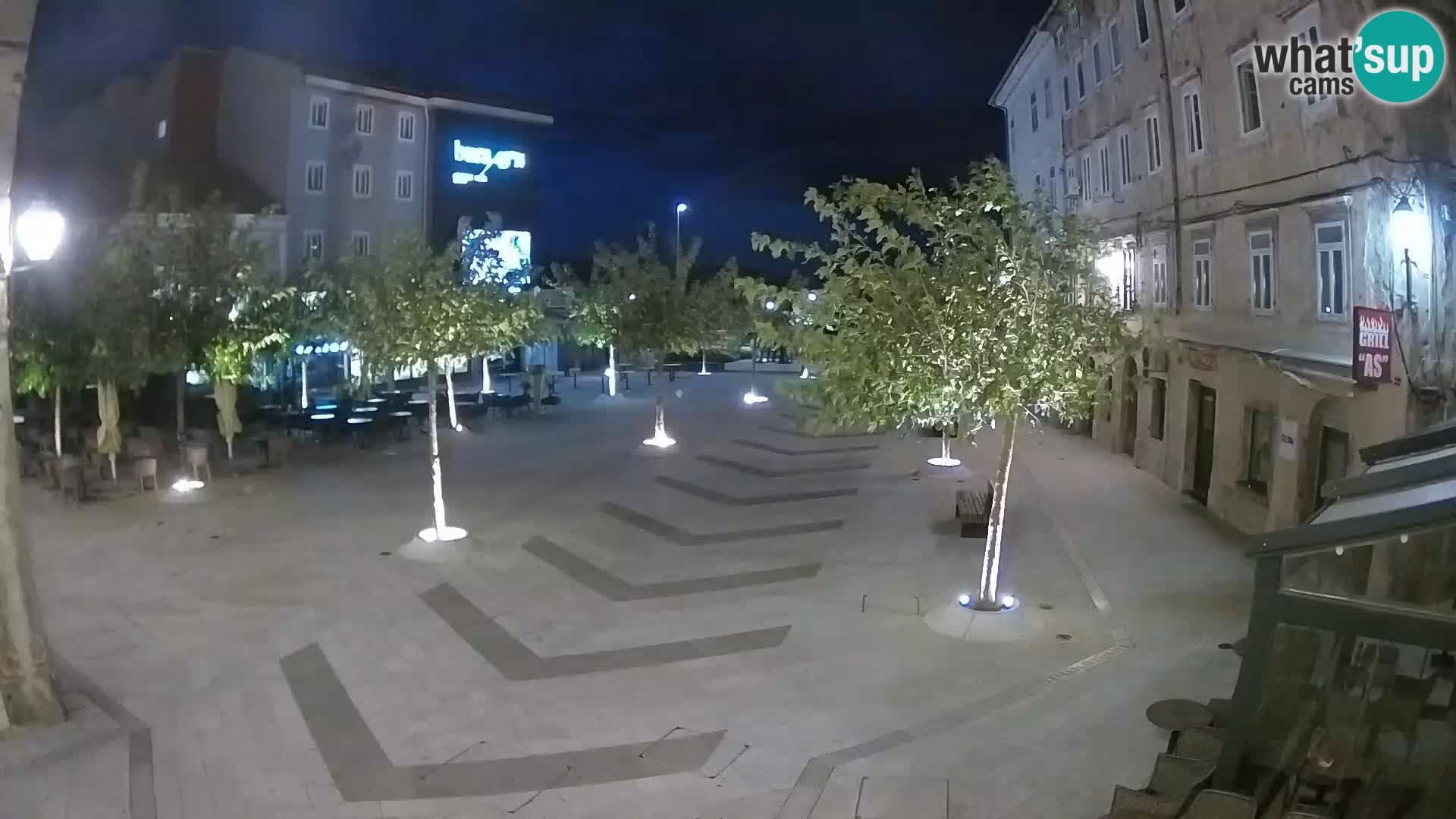 Centro de la ciudad de Senj – plaza Pavlin – Live Cam Dalmacia