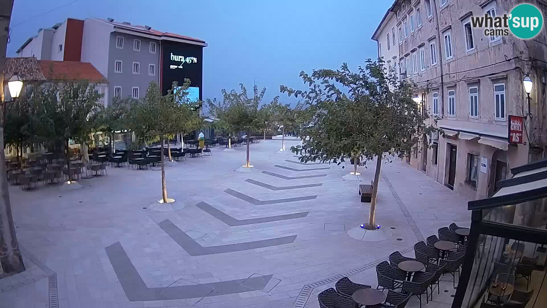 Centro de la ciudad de Senj – plaza Pavlin – Live Cam Dalmacia