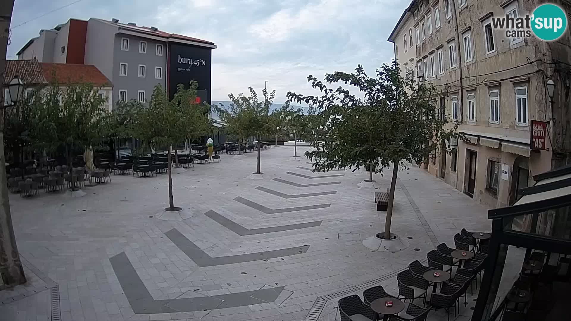 Centro de la ciudad de Senj – plaza Pavlin – Live Cam Dalmacia