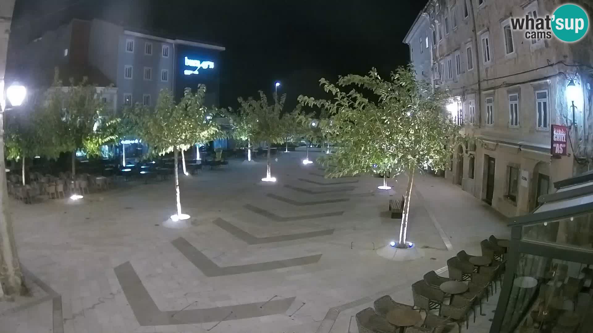 Zentrum der Stadt Senj – Pavlin platz – Live Cam Dalmatia