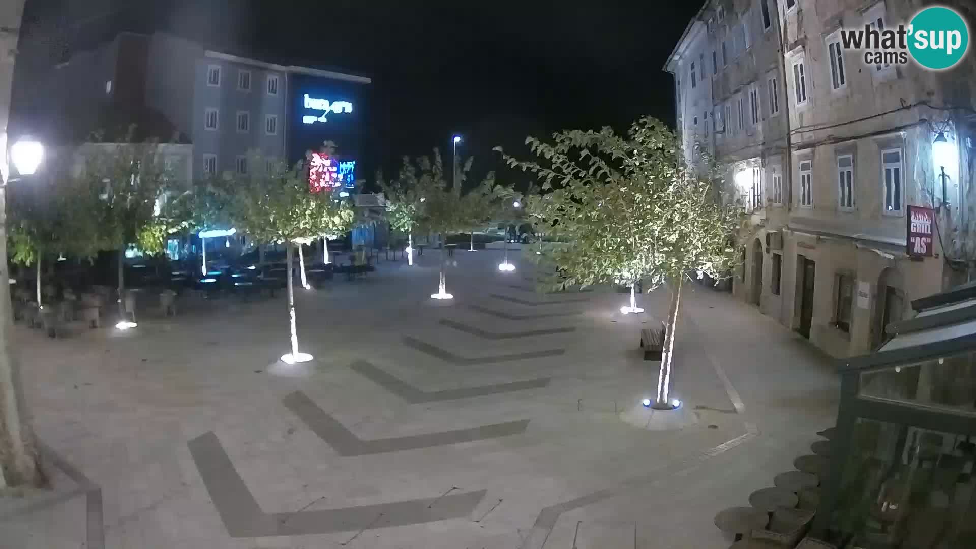 Centro de la ciudad de Senj – plaza Pavlin – Live Cam Dalmacia