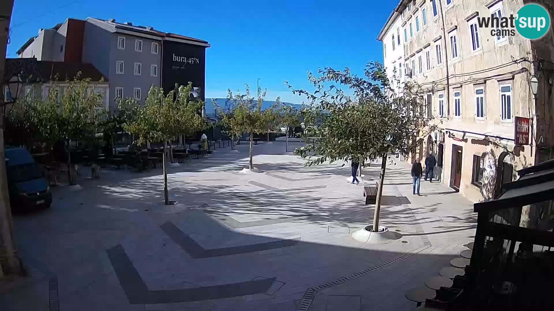 Centro de la ciudad de Senj – plaza Pavlin – Live Cam Dalmacia