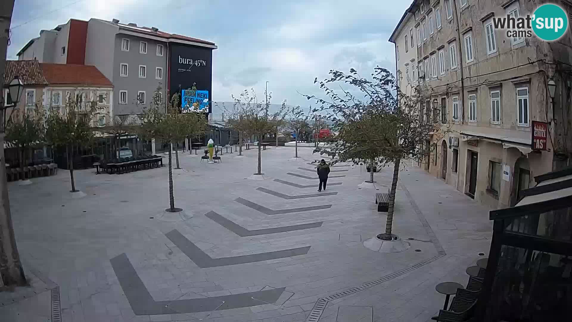 Centro de la ciudad de Senj – plaza Pavlin – Live Cam Dalmacia