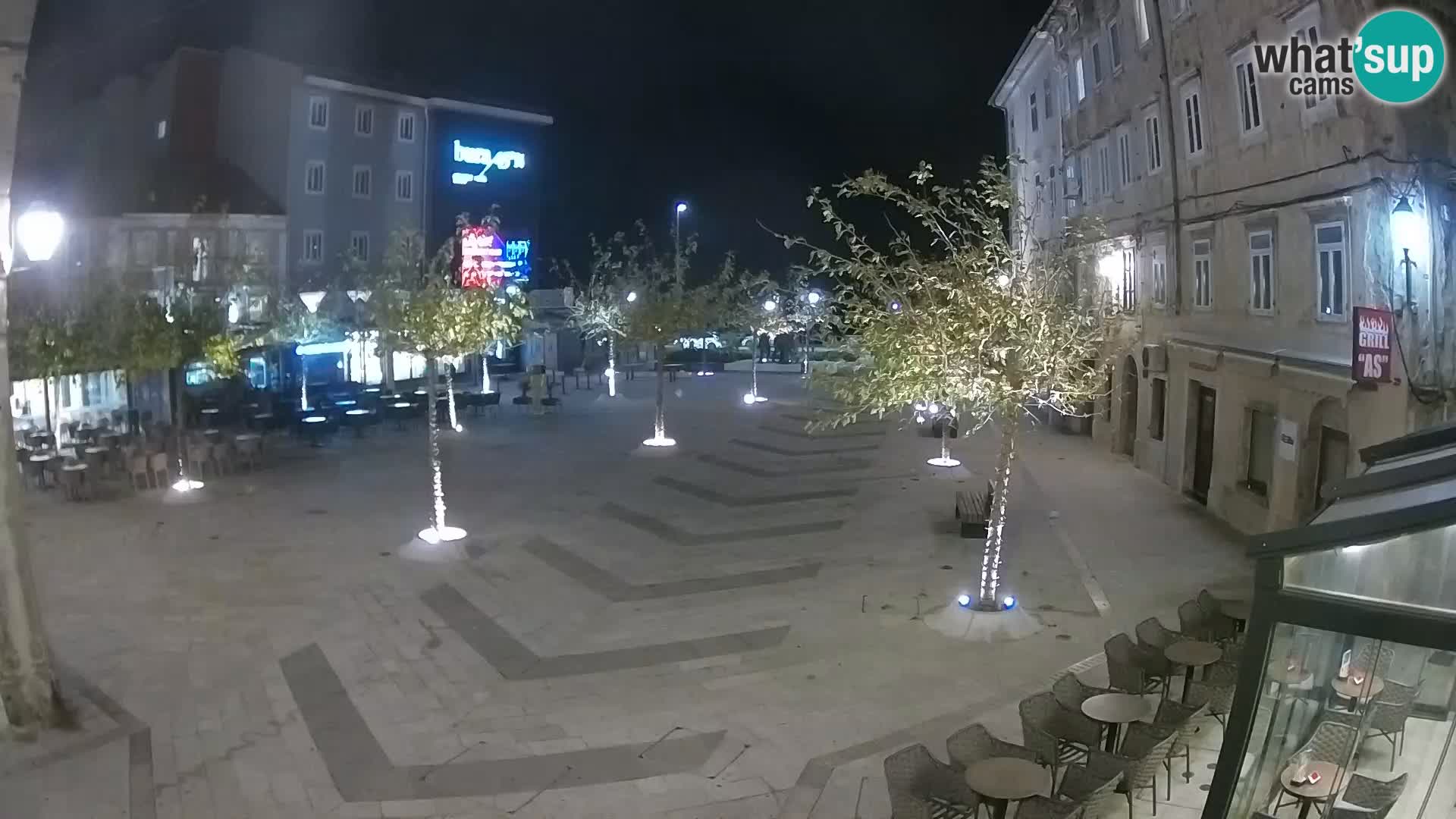 Zentrum der Stadt Senj – Pavlin platz – Live Cam Dalmatia