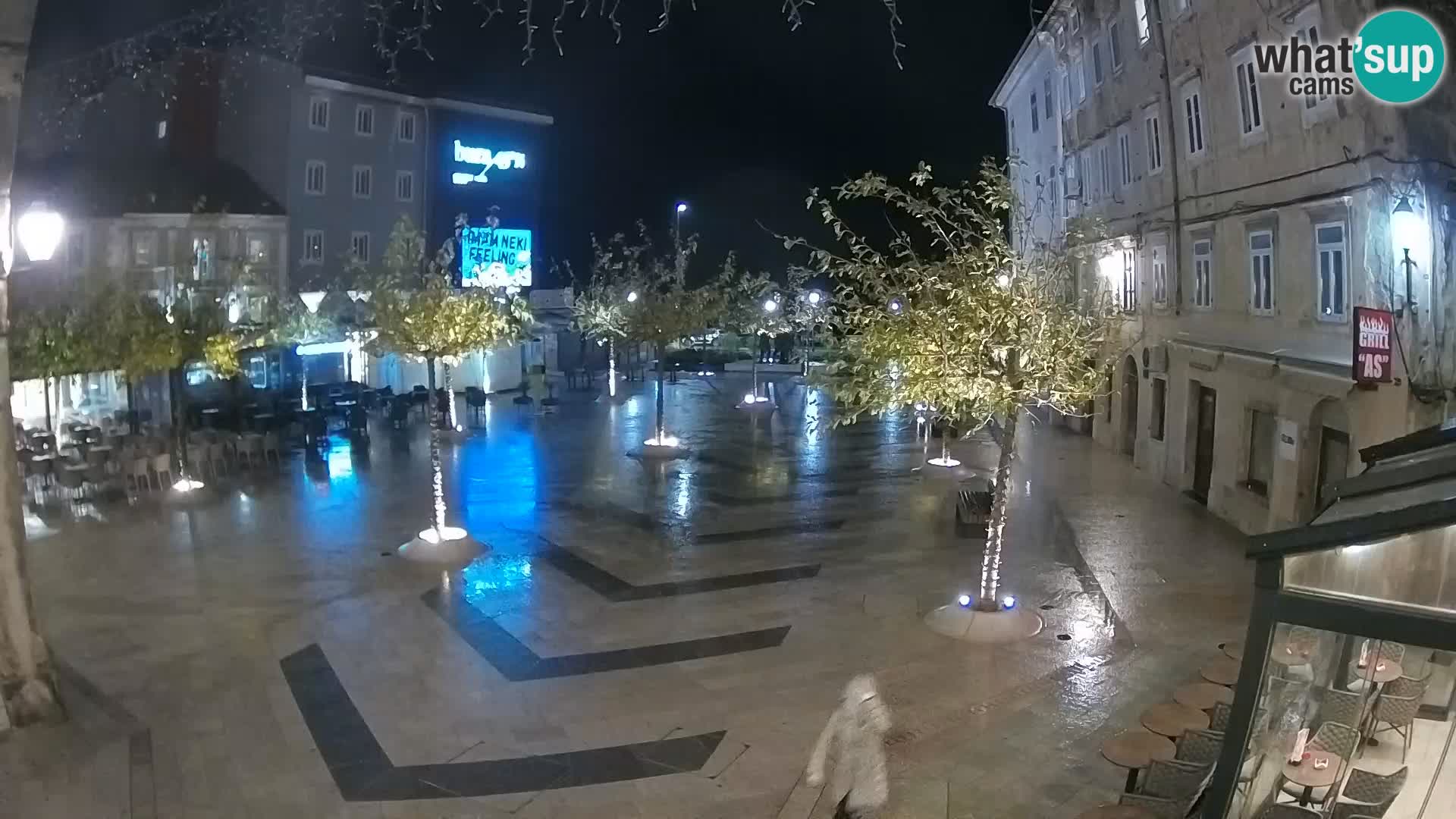 Zentrum der Stadt Senj – Pavlin platz – Live Cam Dalmatia