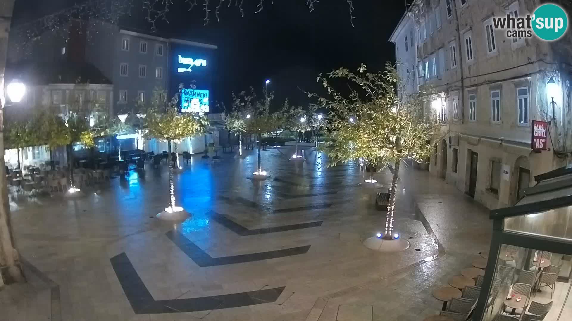 Centro de la ciudad de Senj – plaza Pavlin – Live Cam Dalmacia