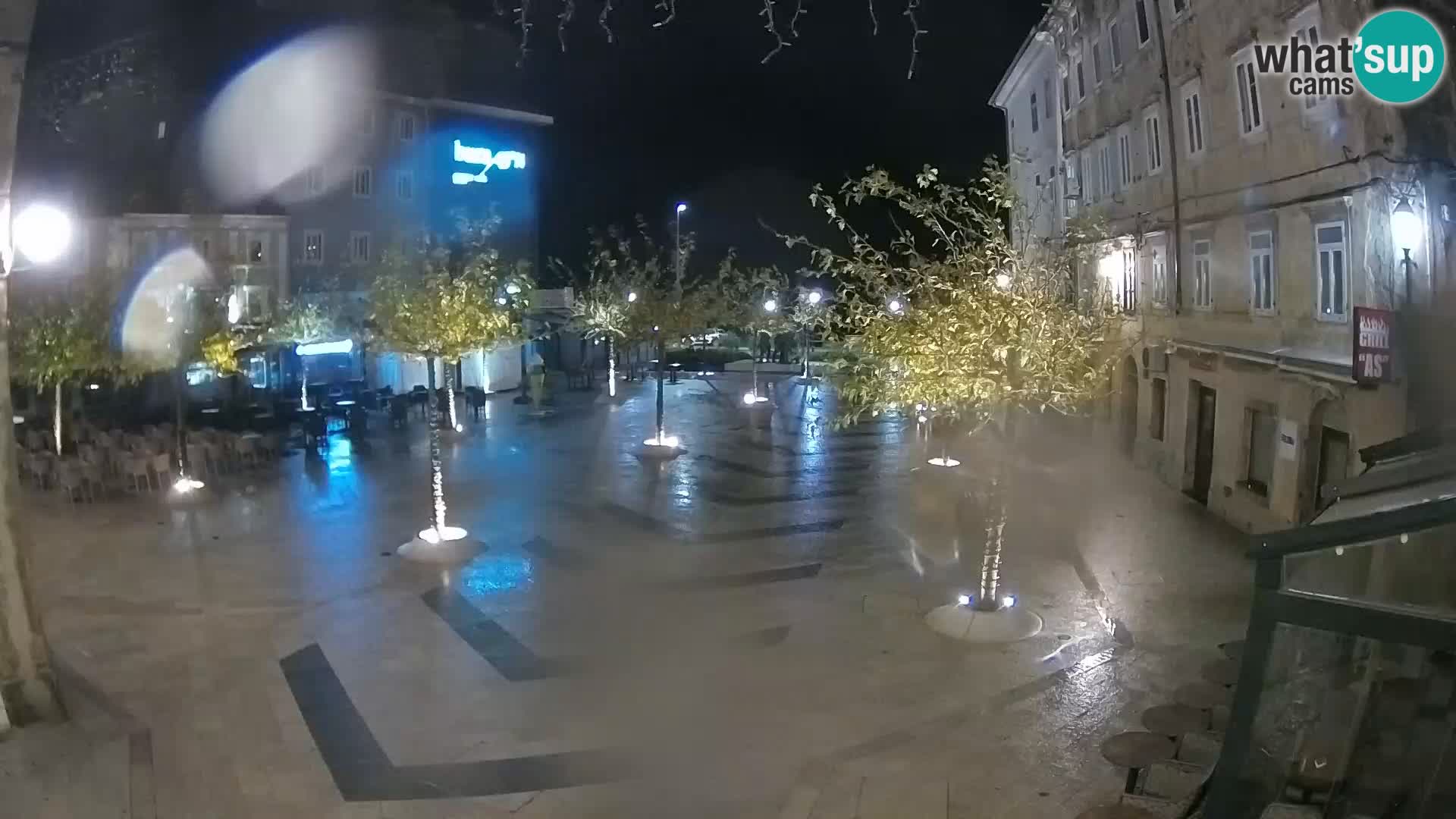 Centro de la ciudad de Senj – plaza Pavlin – Live Cam Dalmacia