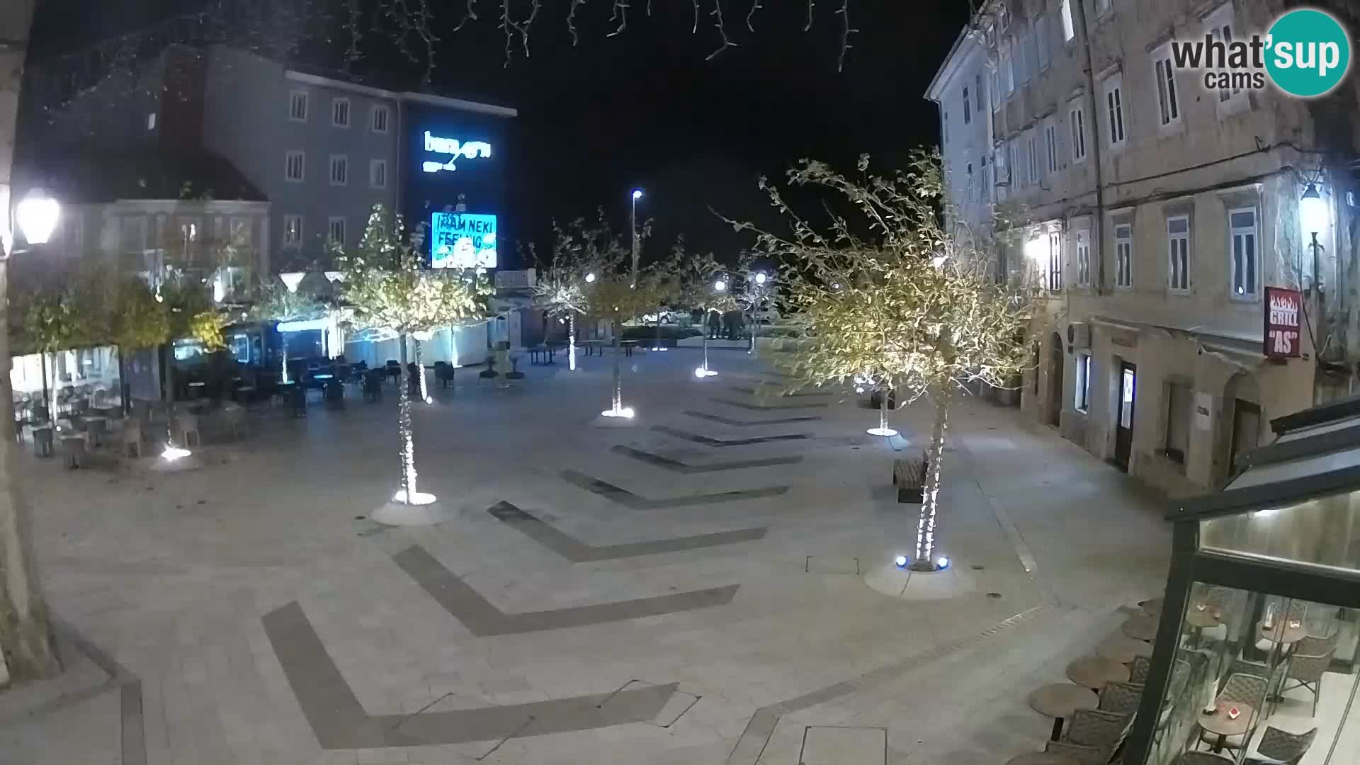 Zentrum der Stadt Senj – Pavlin platz – Live Cam Dalmatia