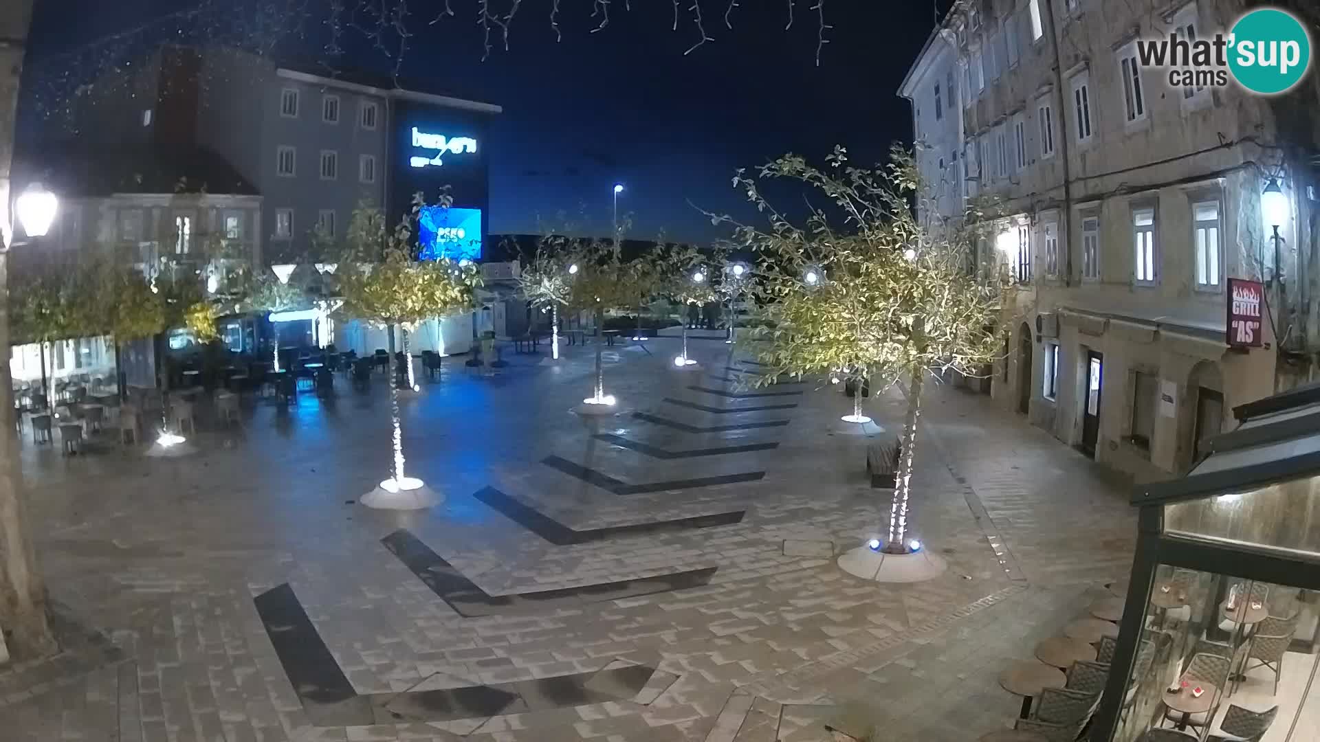 Centro de la ciudad de Senj – plaza Pavlin – Live Cam Dalmacia