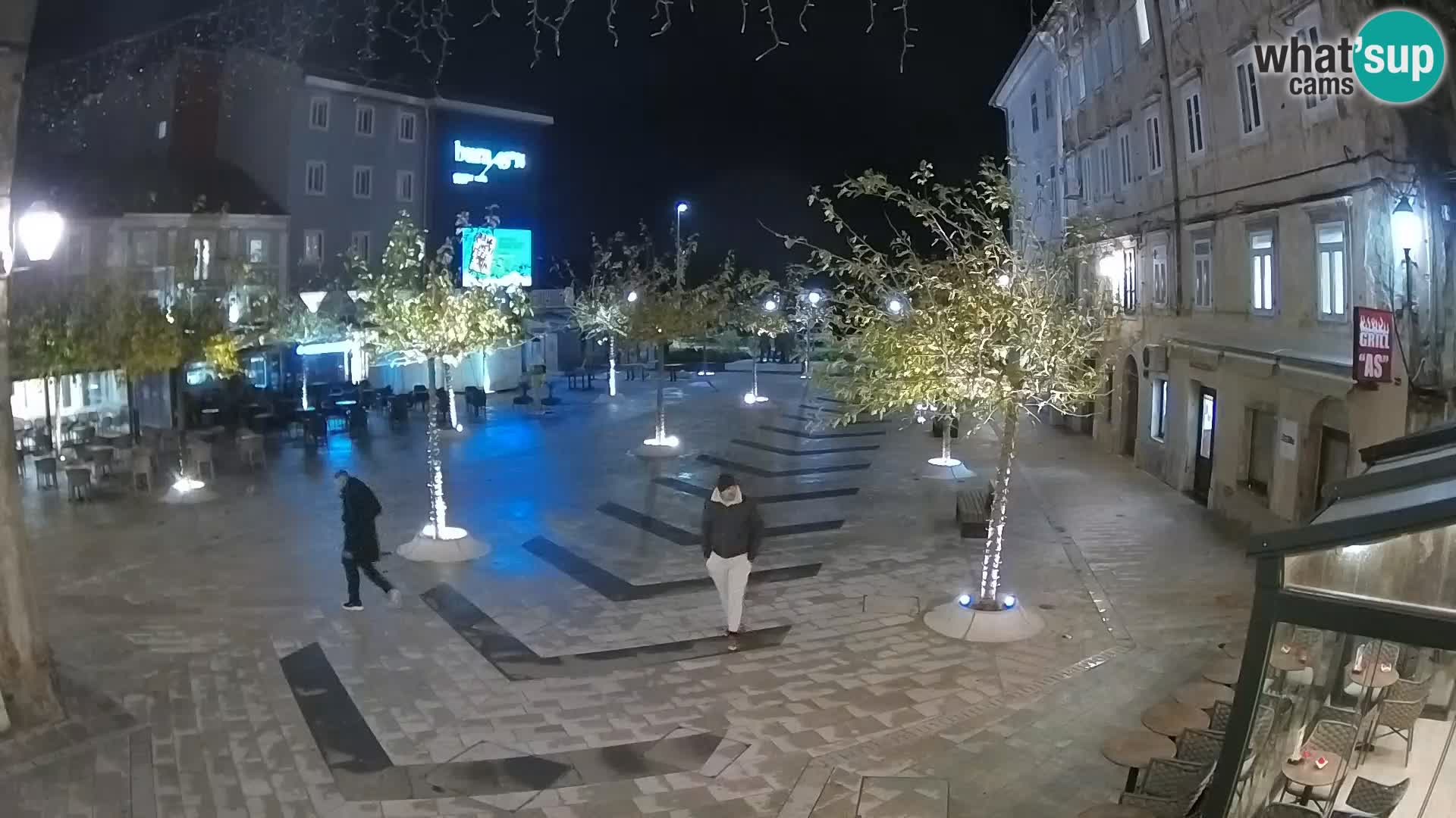 Centro de la ciudad de Senj – plaza Pavlin – Live Cam Dalmacia