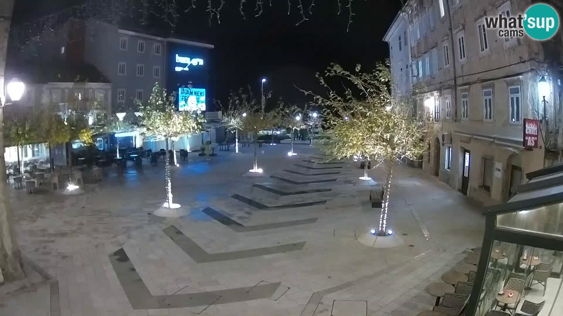 Centro de la ciudad de Senj – plaza Pavlin – Live Cam Dalmacia