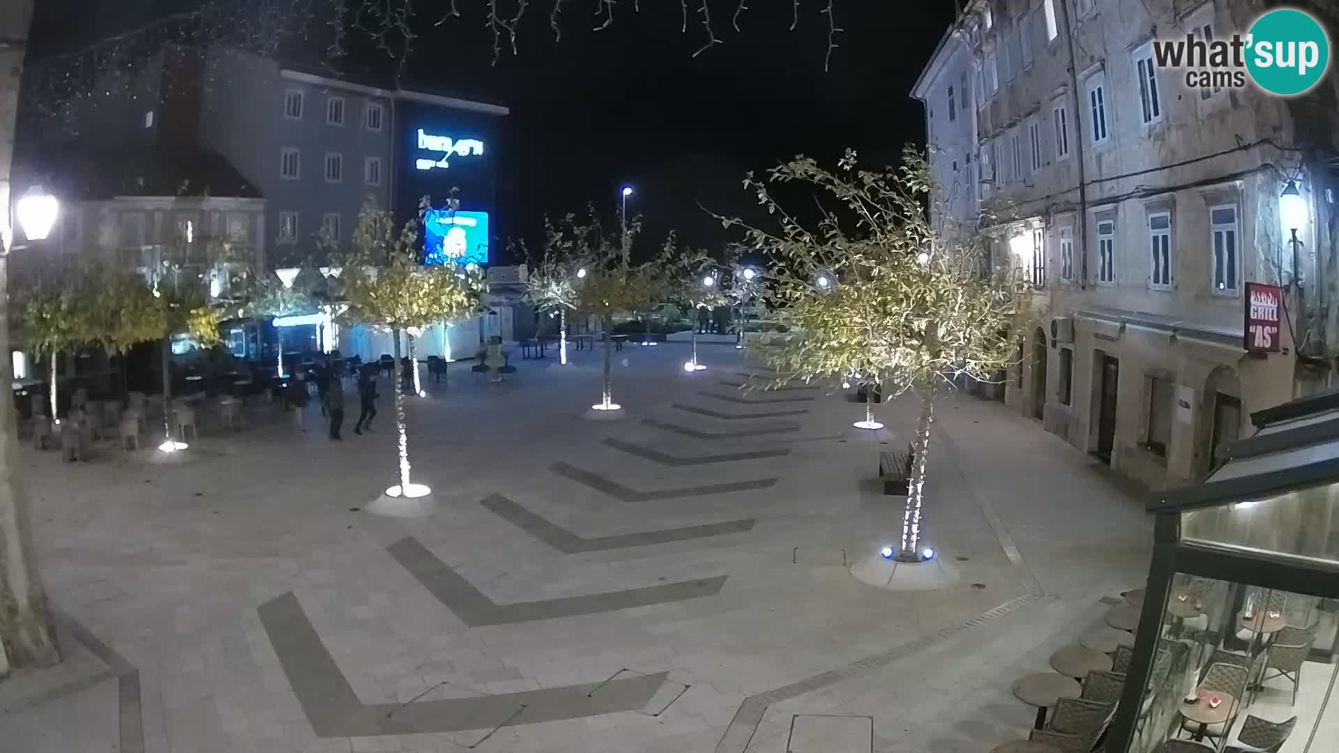 Zentrum der Stadt Senj – Pavlin platz – Live Cam Dalmatia