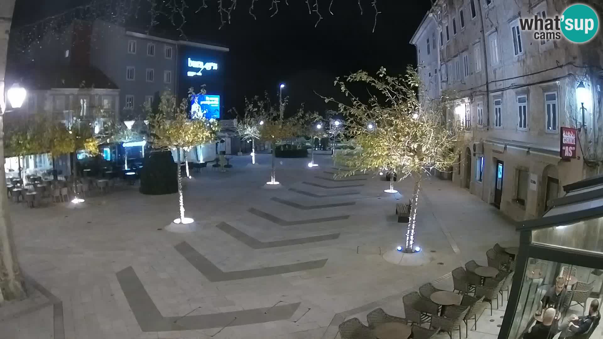 Zentrum der Stadt Senj – Pavlin platz – Live Cam Dalmatia