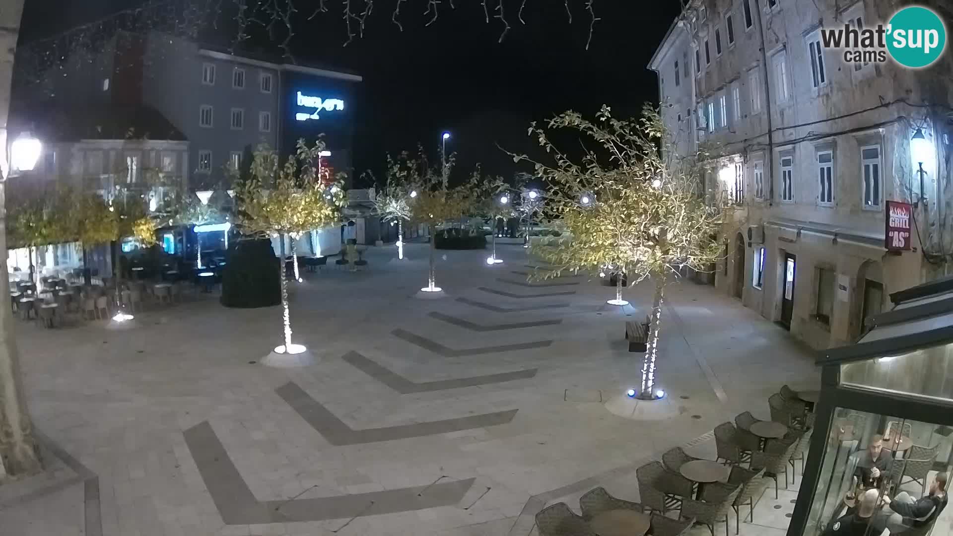 Zentrum der Stadt Senj – Pavlin platz – Live Cam Dalmatia