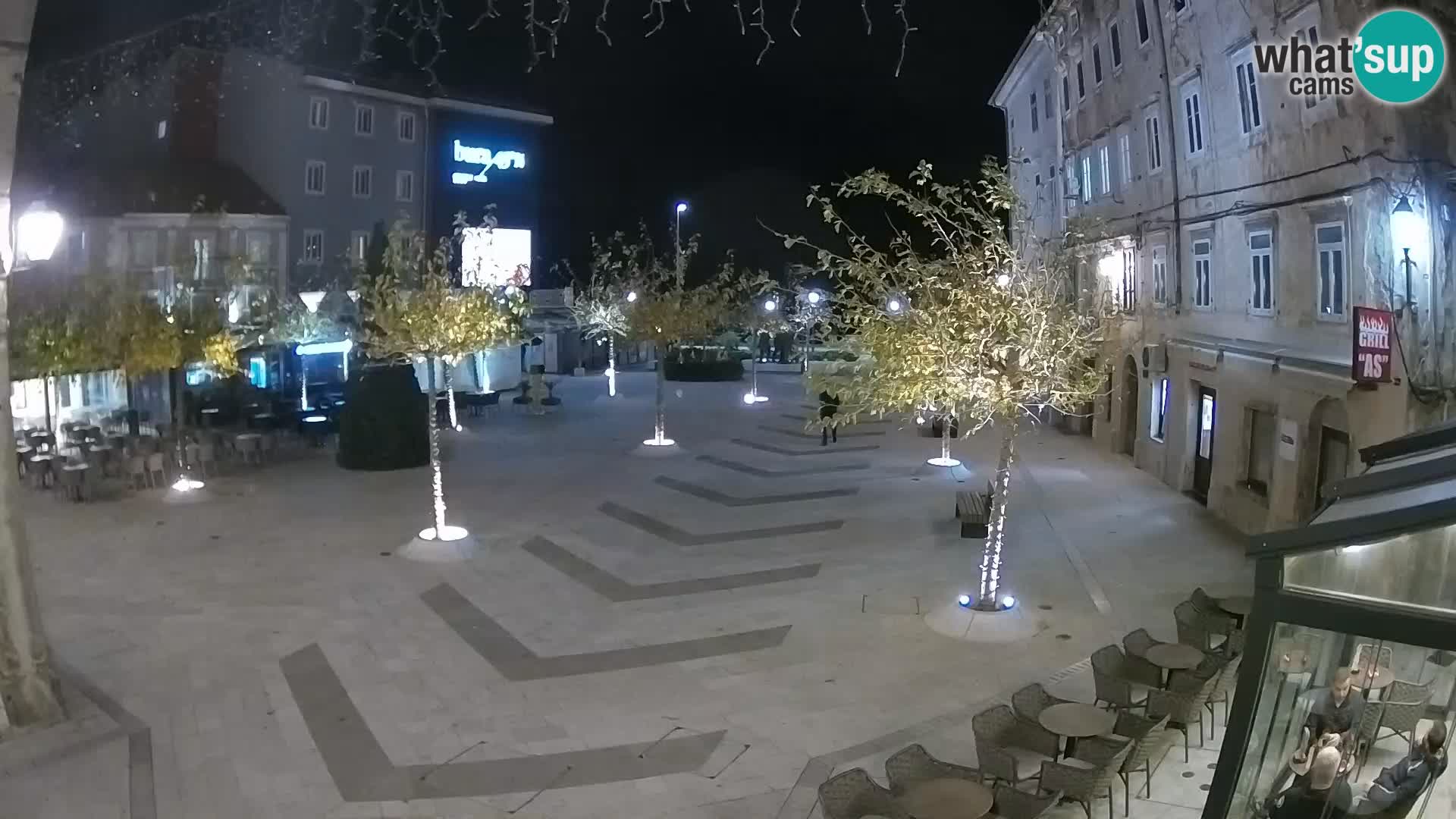 Centro de la ciudad de Senj – plaza Pavlin – Live Cam Dalmacia