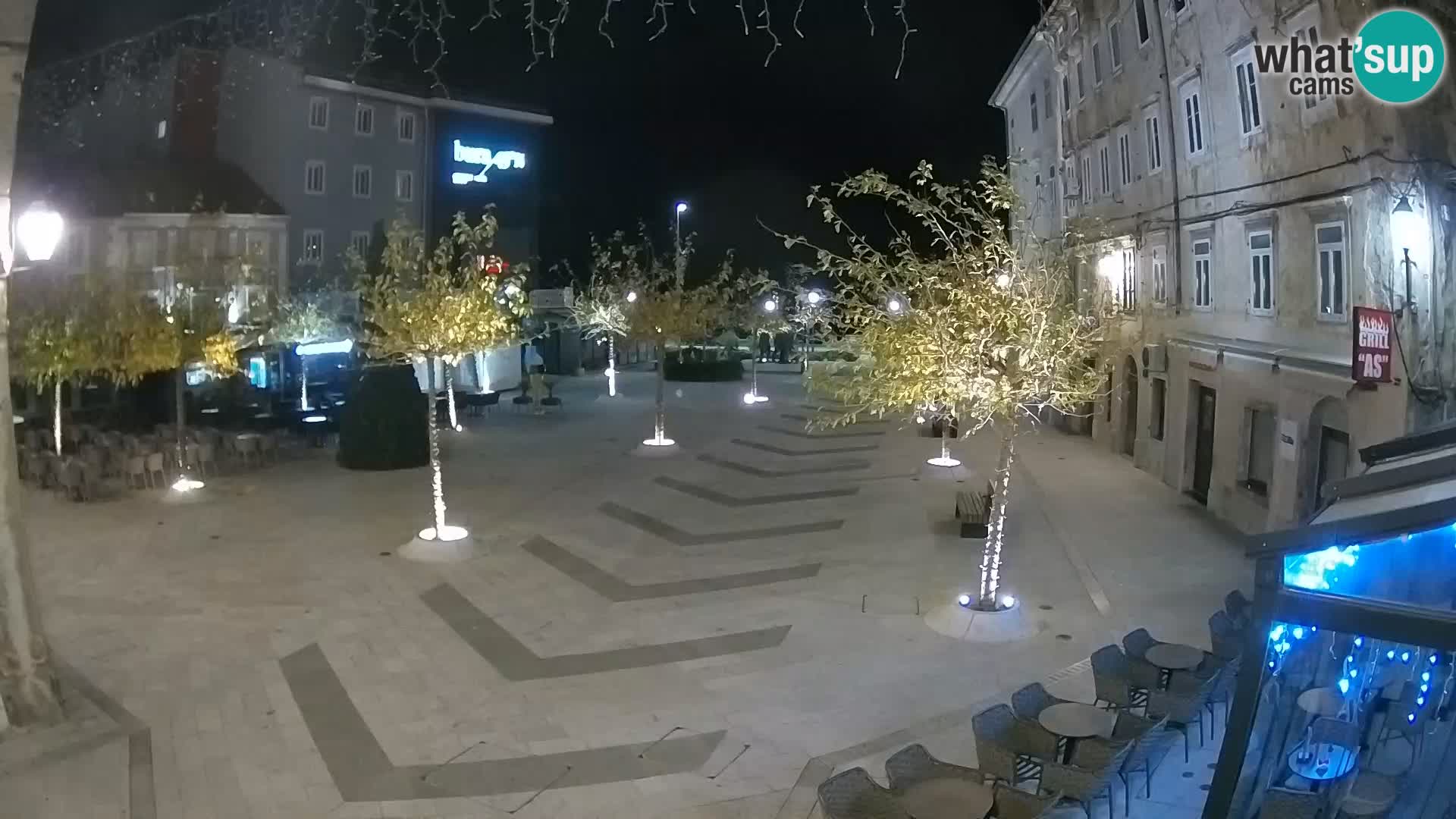 Centro de la ciudad de Senj – plaza Pavlin – Live Cam Dalmacia