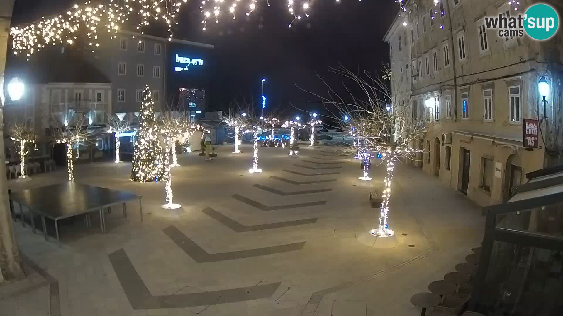 Centro de la ciudad de Senj – plaza Pavlin – Live Cam Dalmacia