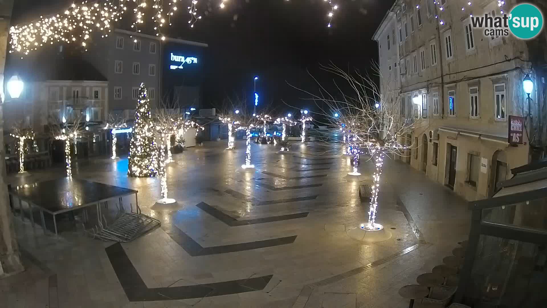 Center of Senj city – Pavlin square – Live Cam Dalmatia