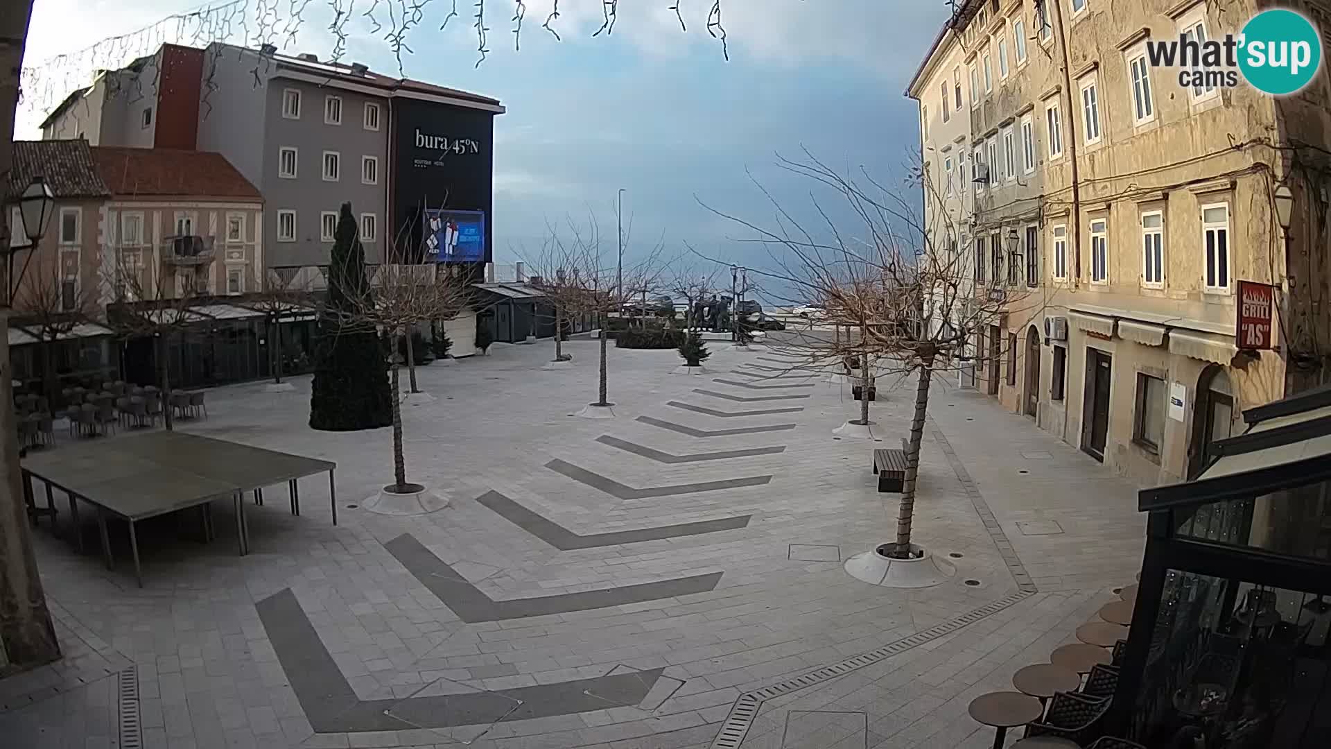 Centro della città di Senj – Piazza Pavlin – Live Cam Dalmazia