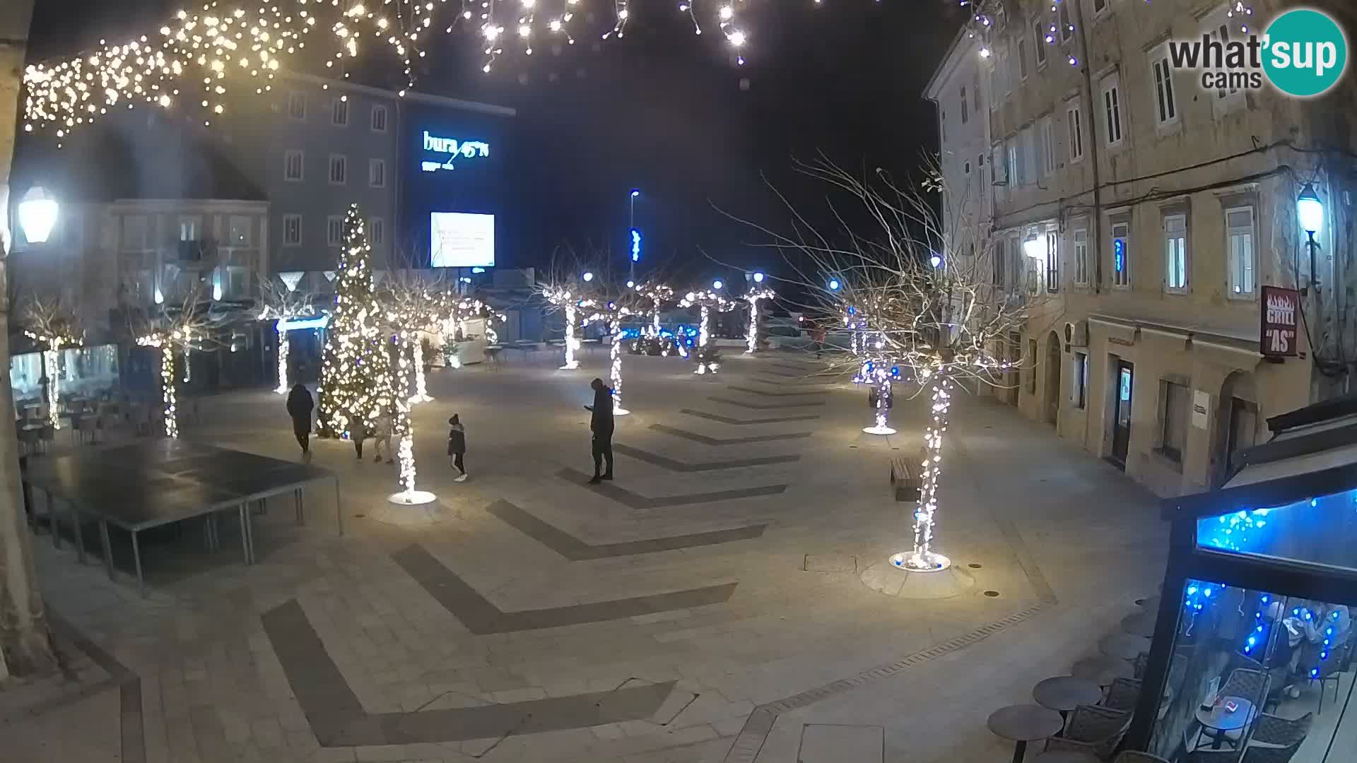 Centro de la ciudad de Senj – plaza Pavlin – Live Cam Dalmacia