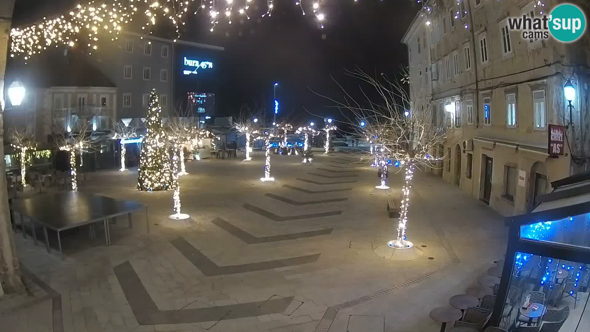 Centro de la ciudad de Senj – plaza Pavlin – Live Cam Dalmacia