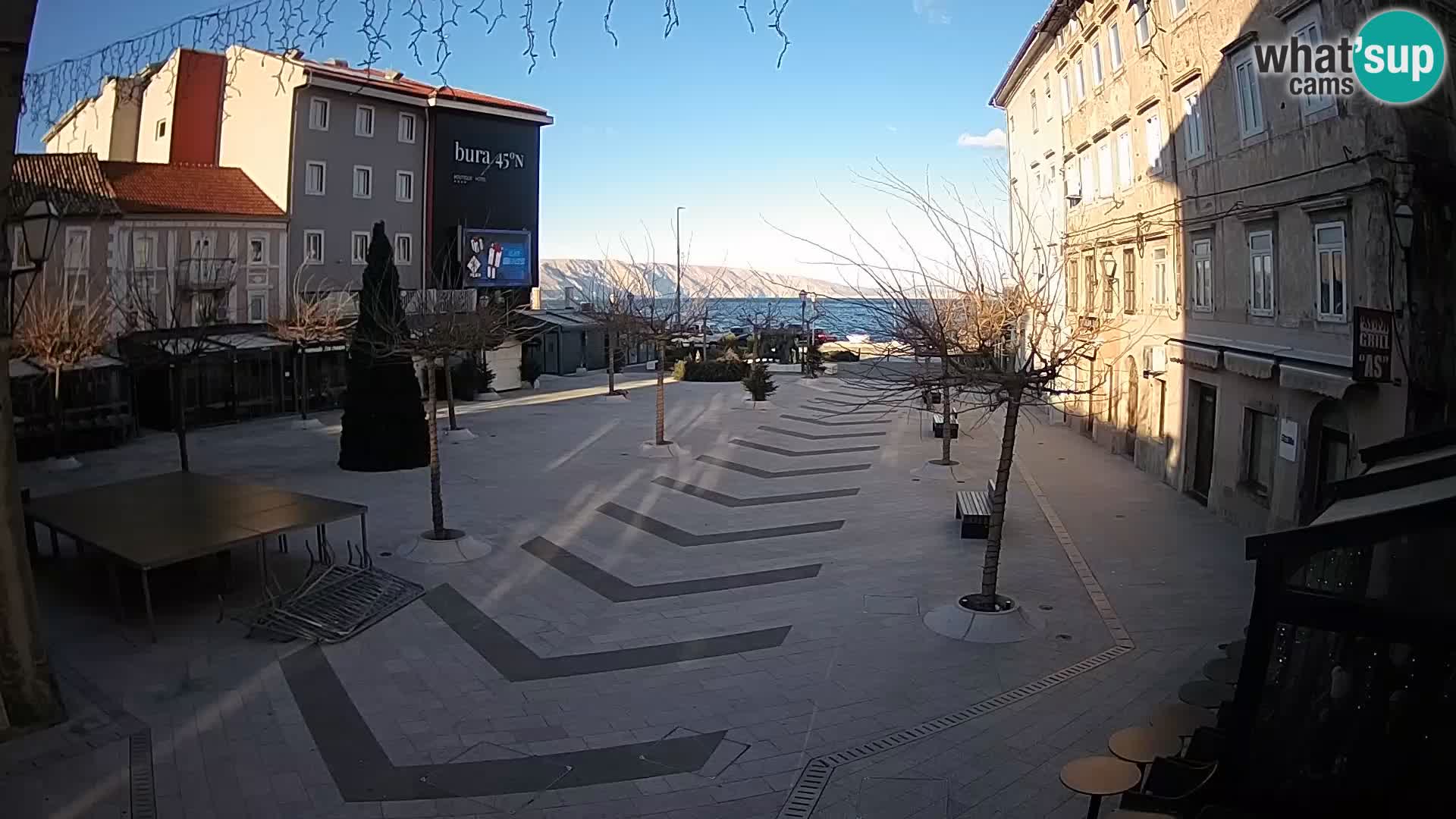 Center of Senj city – Pavlin square – Live Cam Dalmatia