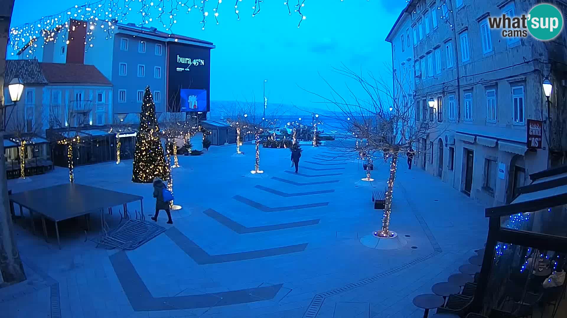 Center mesta Senj – Pavlinski trg – spletne kamere Dalmacija