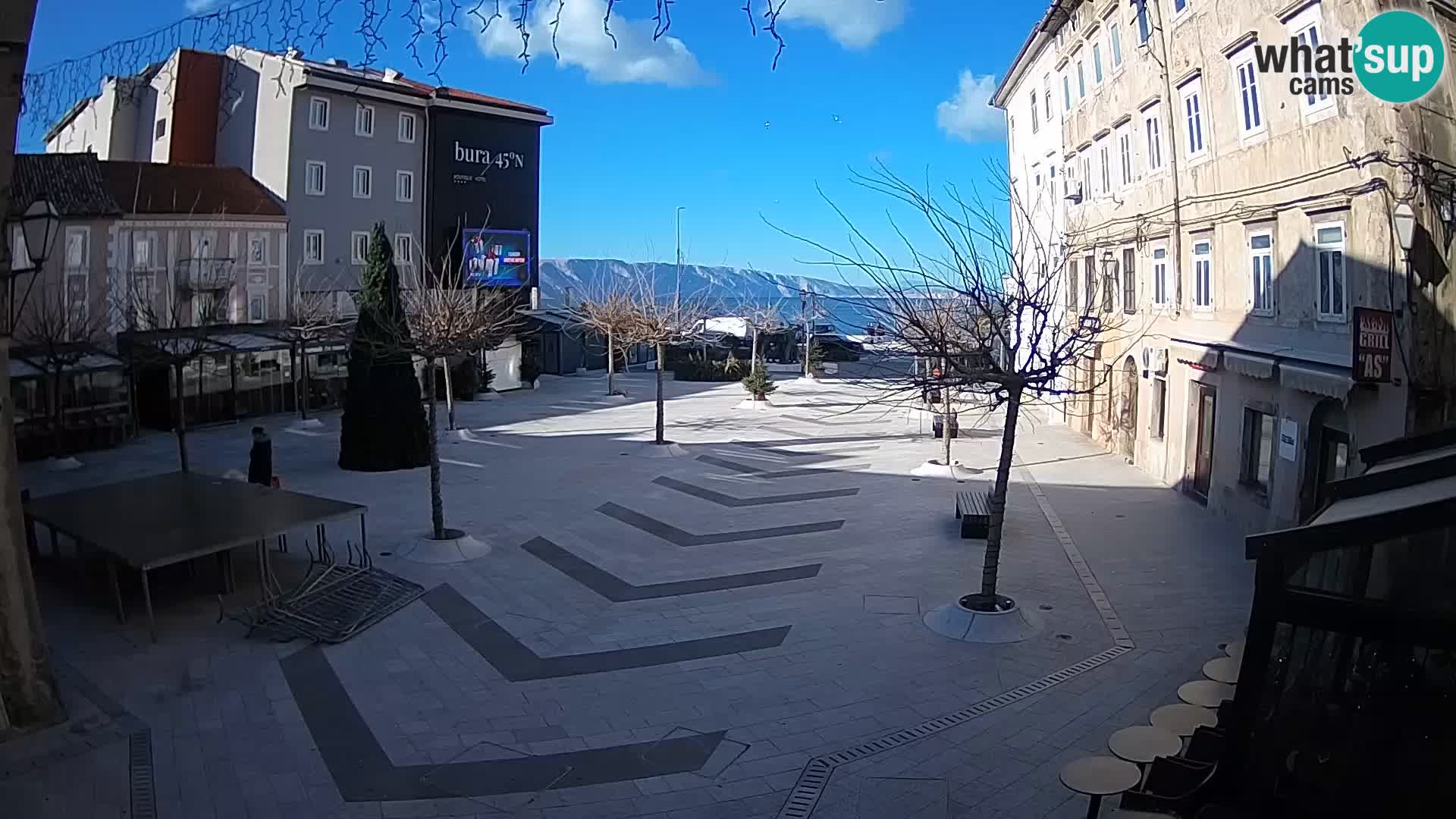 Centre de la ville de Senj – Place Pavlin – Live Cam Dalmatie