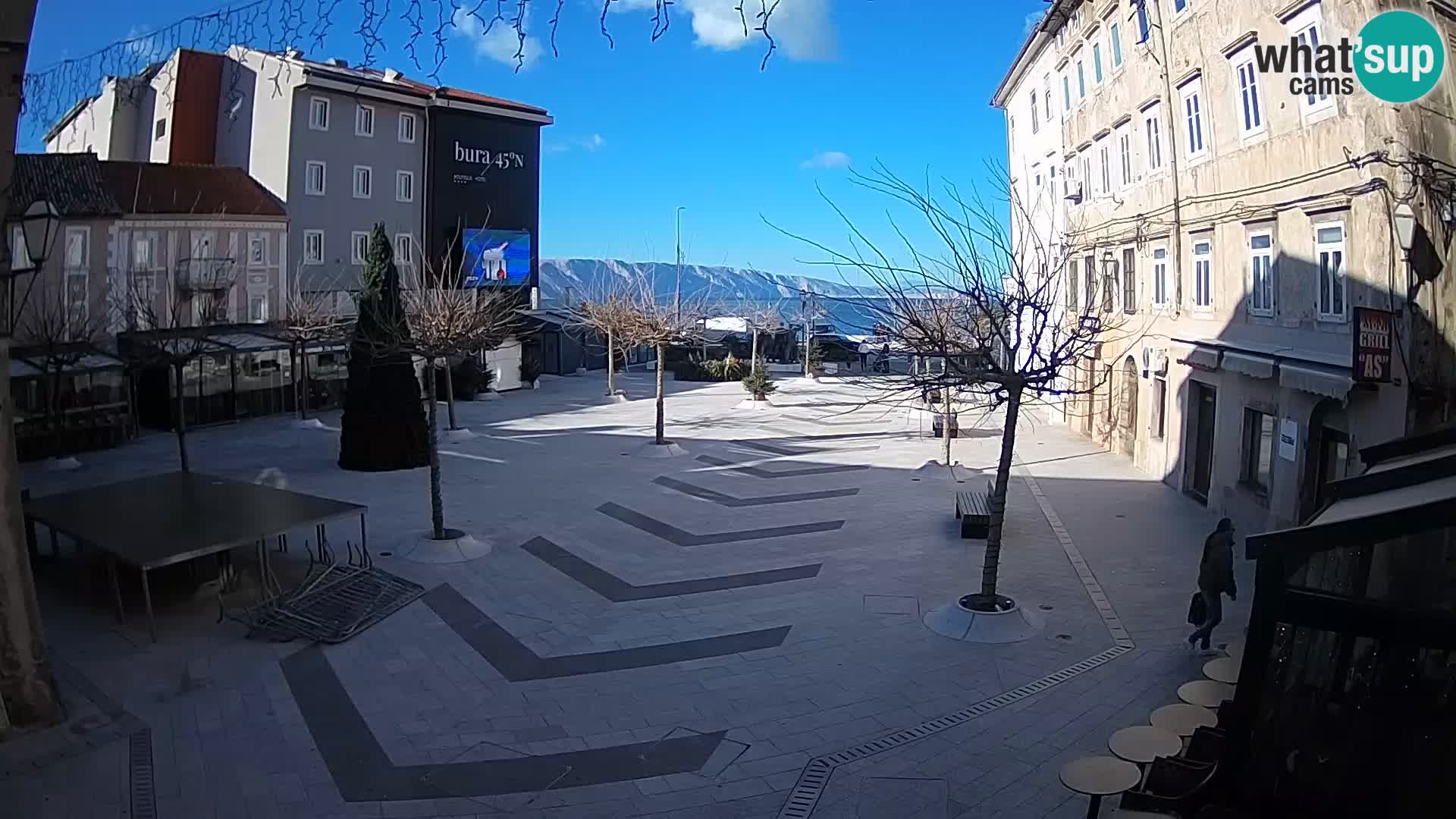 Center of Senj city – Pavlin square – Live Cam Dalmatia