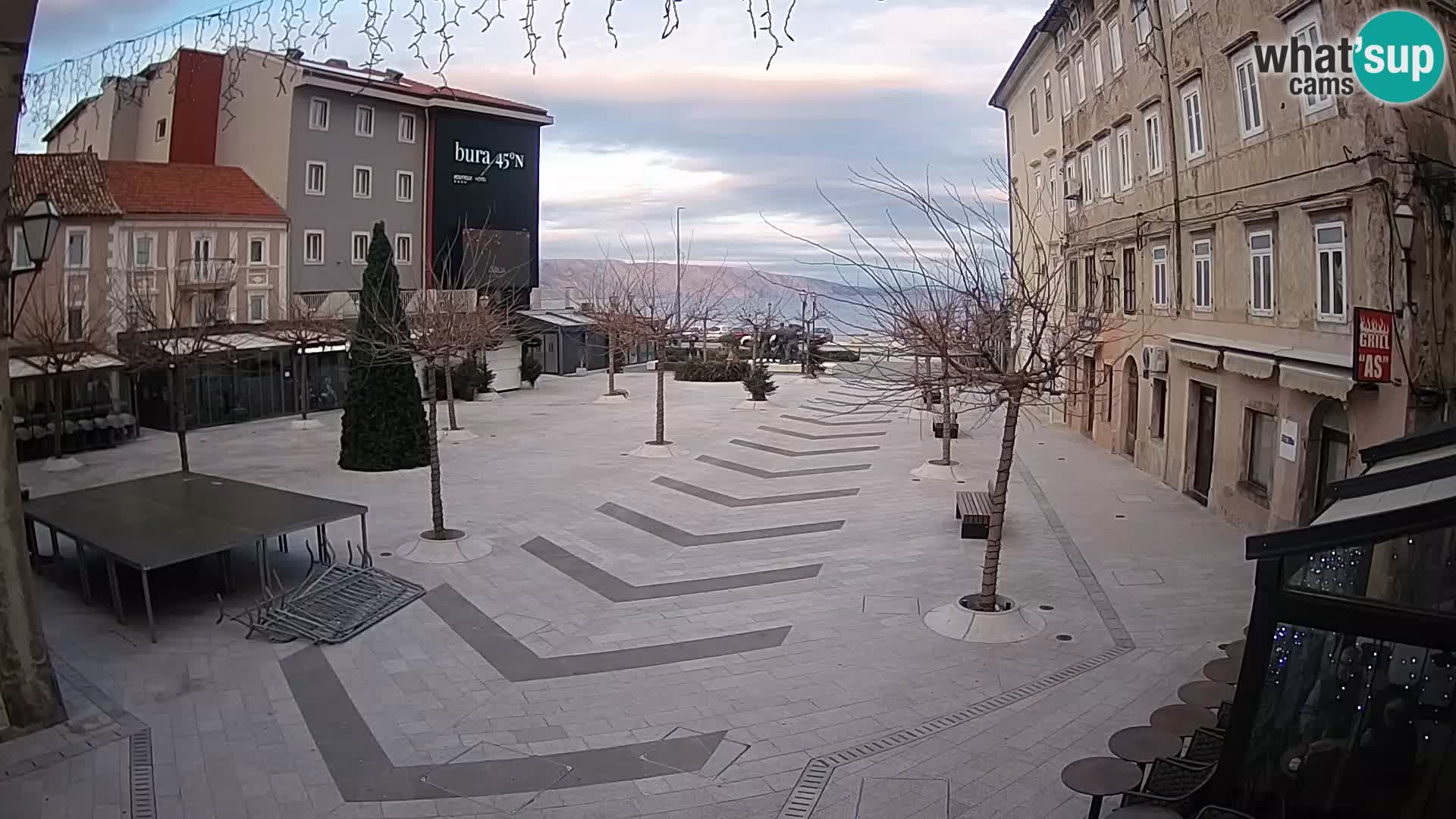 Centro della città di Senj – Piazza Pavlin – Live Cam Dalmazia