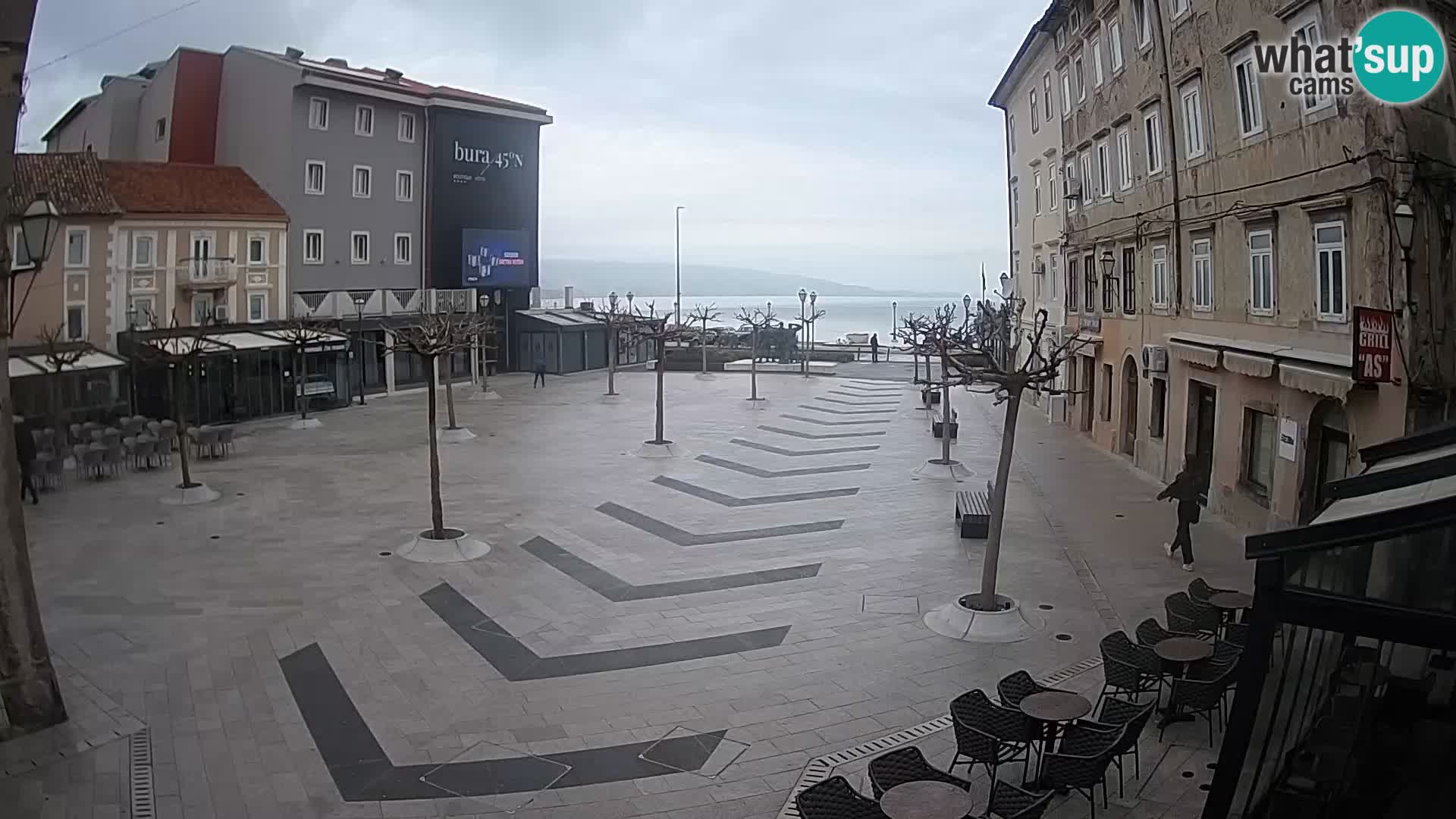 Center of Senj city – Pavlin square – Live Cam Dalmatia