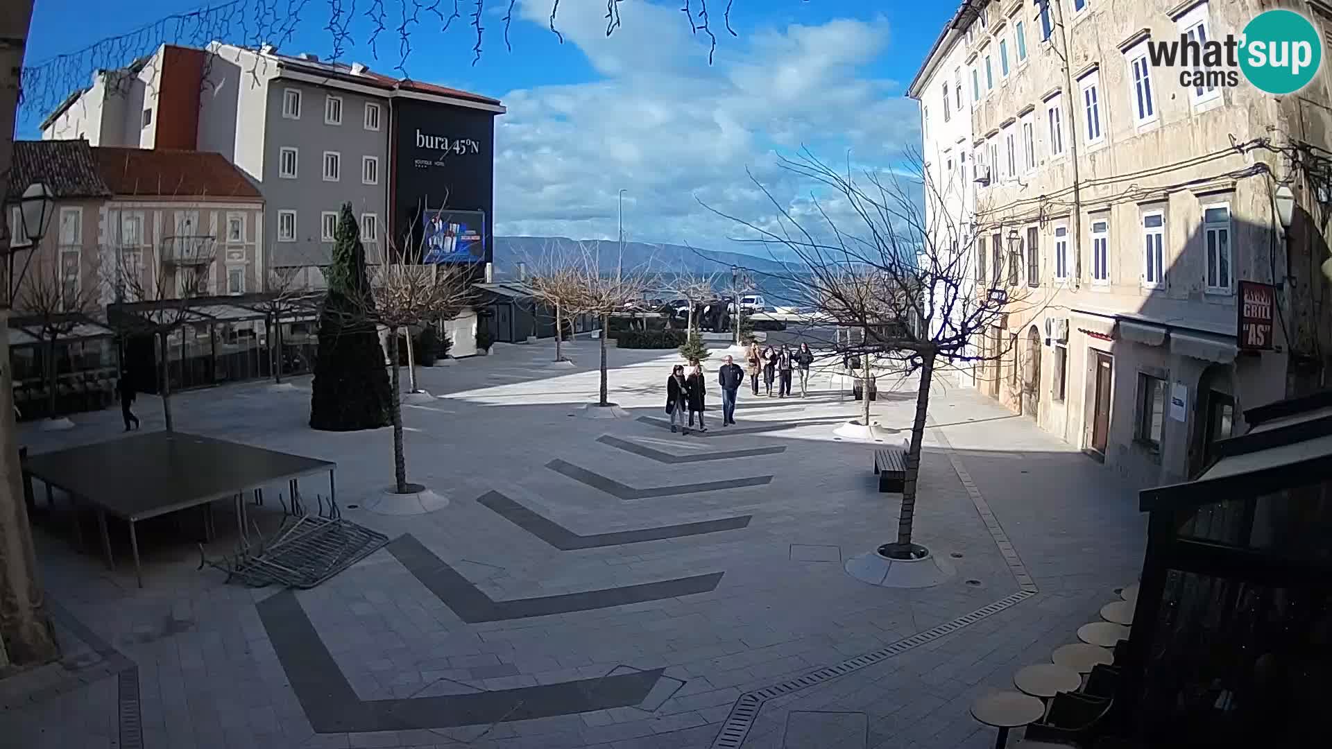 Center of Senj city – Pavlin square – Live Cam Dalmatia