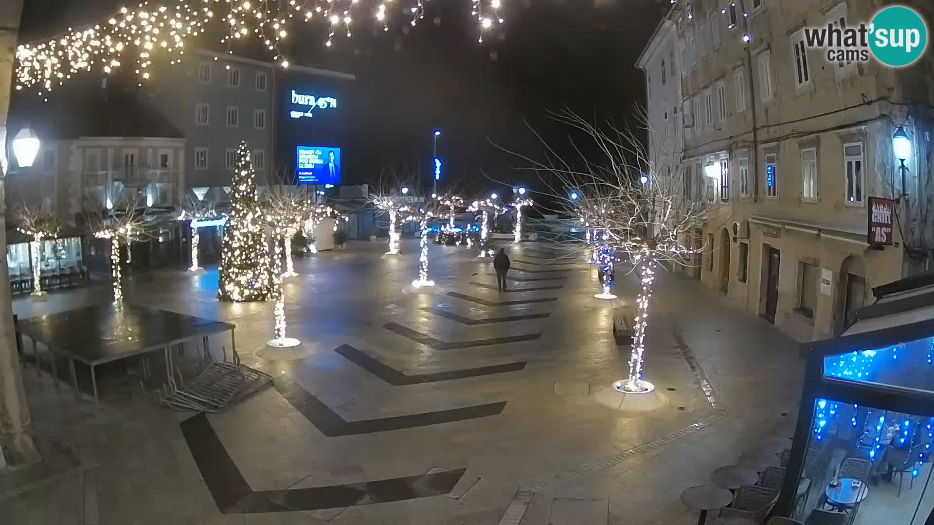 Centro de la ciudad de Senj – plaza Pavlin – Live Cam Dalmacia