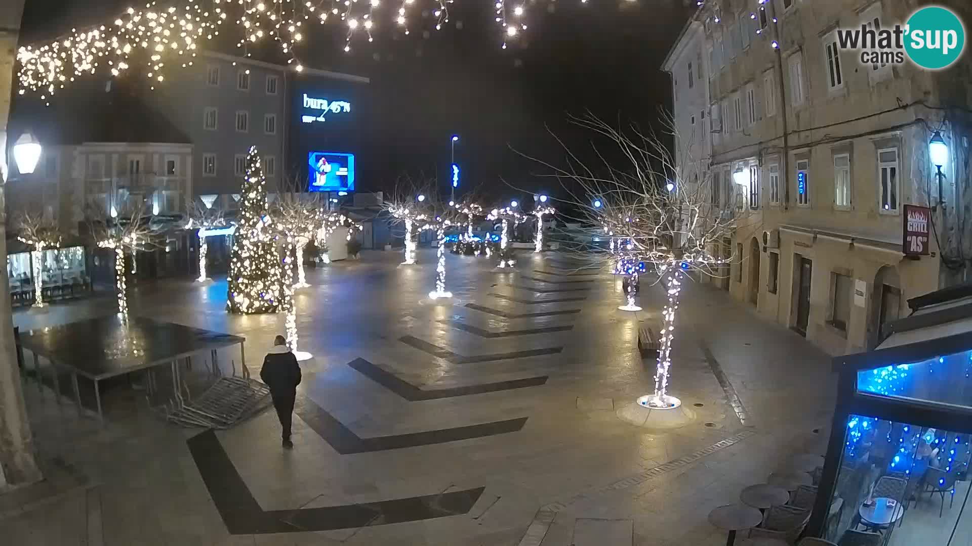 Zentrum der Stadt Senj – Pavlin platz – Live Cam Dalmatia