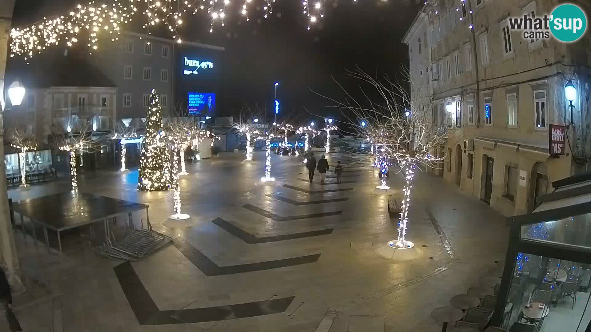 Centro de la ciudad de Senj – plaza Pavlin – Live Cam Dalmacia