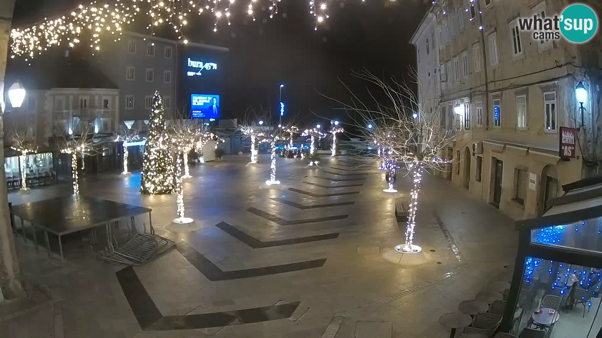 Centro de la ciudad de Senj – plaza Pavlin – Live Cam Dalmacia