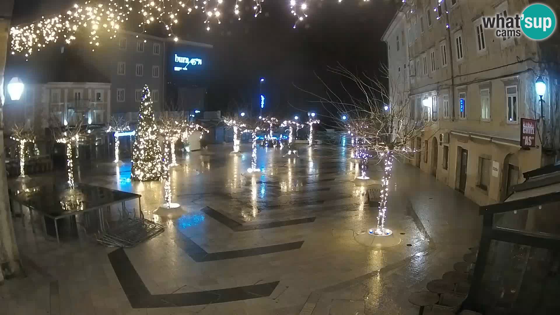 Zentrum der Stadt Senj – Pavlin platz – Live Cam Dalmatia