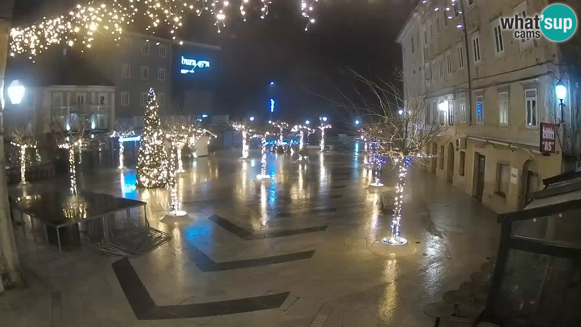 Center of Senj city – Pavlin square – Live Cam Dalmatia