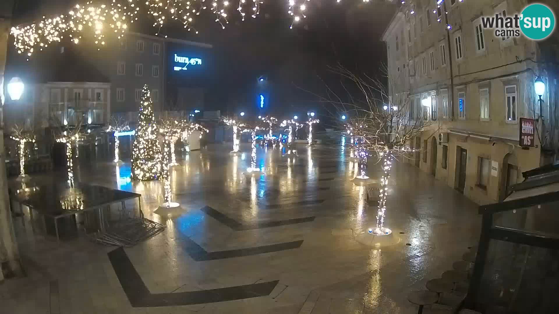 Centre de la ville de Senj – Place Pavlin – Live Cam Dalmatie