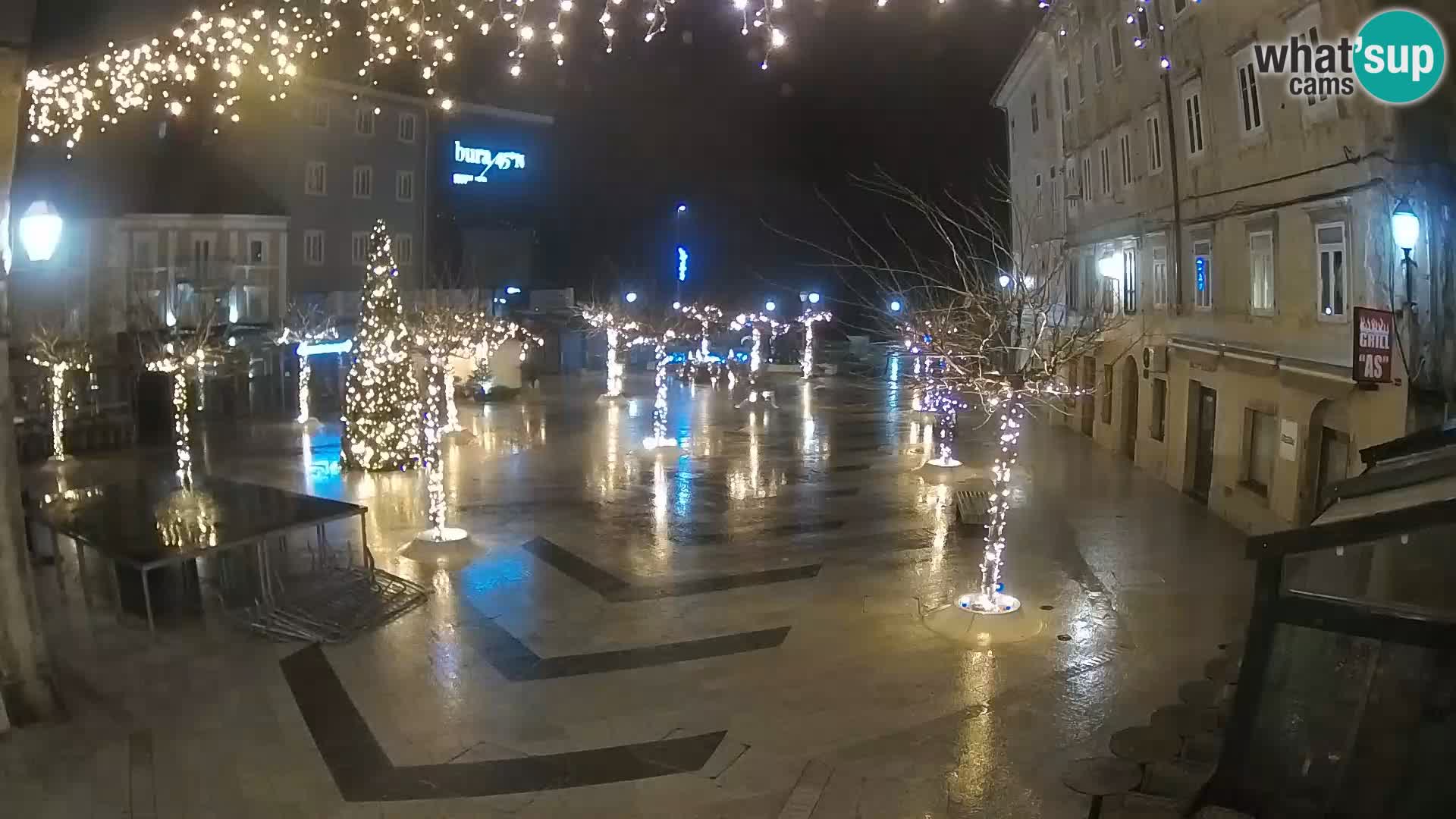 Center of Senj city – Pavlin square – Live Cam Dalmatia