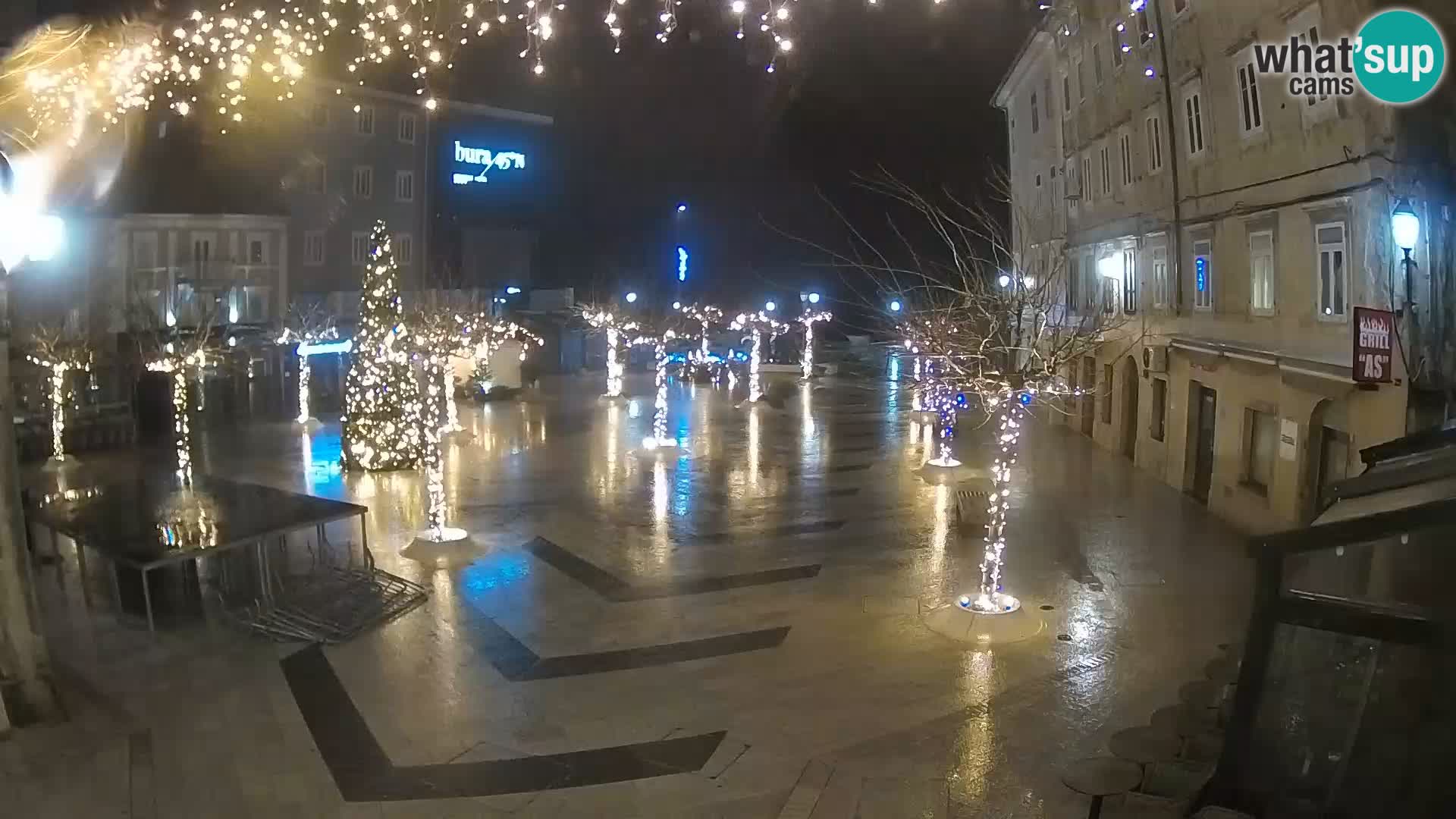 Centre de la ville de Senj – Place Pavlin – Live Cam Dalmatie