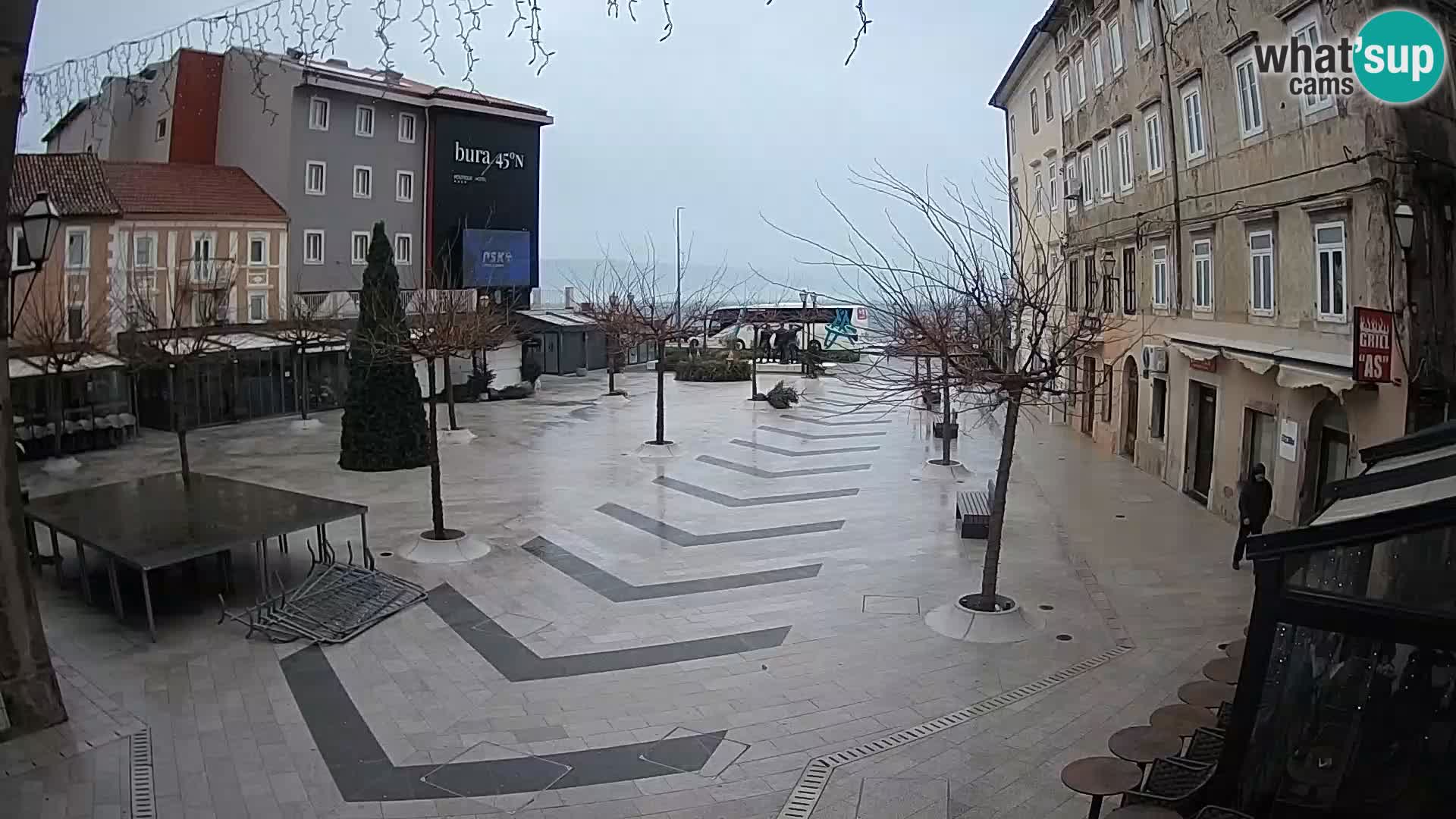 Center of Senj city – Pavlin square – Live Cam Dalmatia