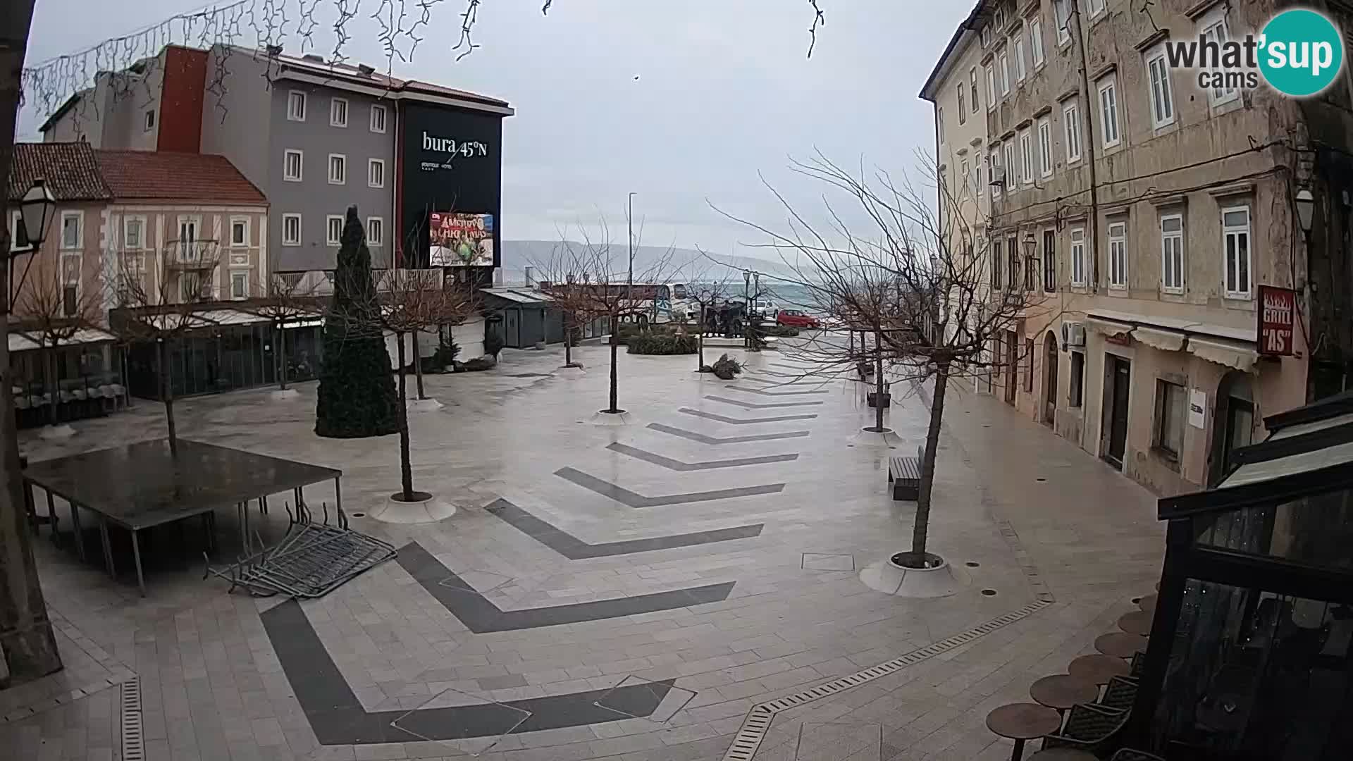 Centro de la ciudad de Senj – plaza Pavlin – Live Cam Dalmacia