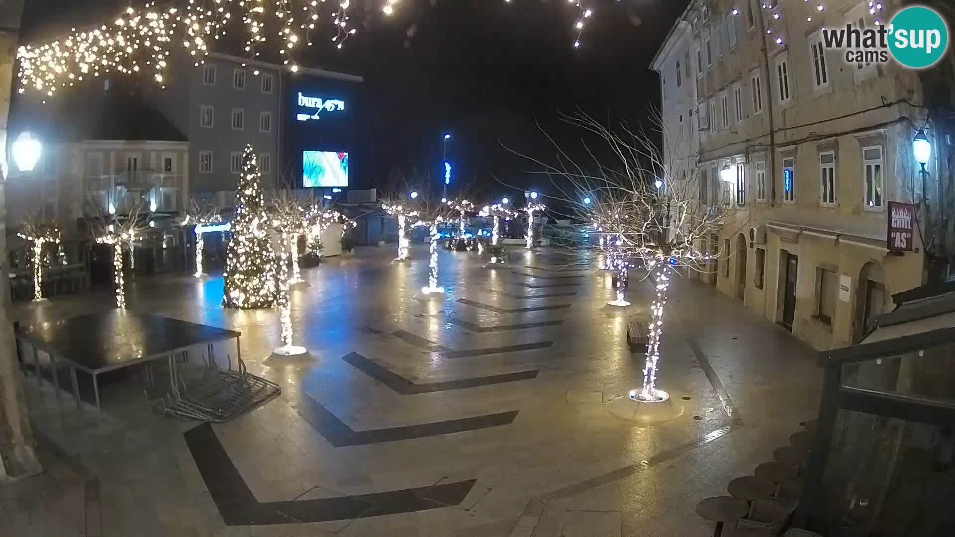 Centre de la ville de Senj – Place Pavlin – Live Cam Dalmatie