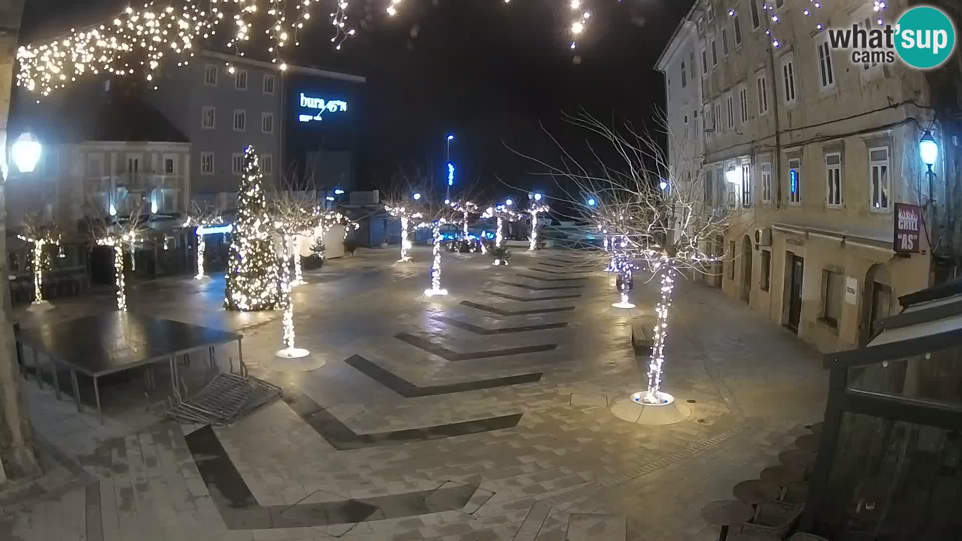 Center of Senj city – Pavlin square – Live Cam Dalmatia